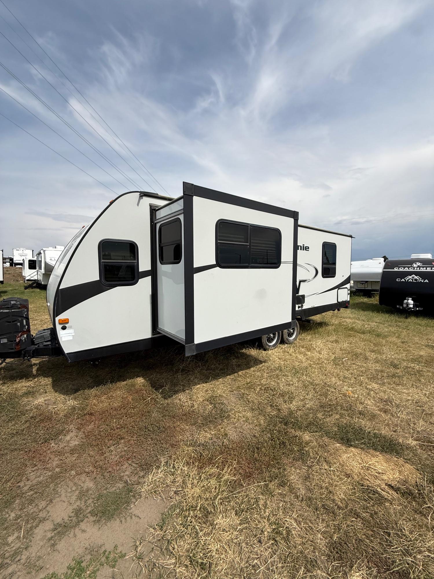 2018 Winnebago Minnie 2500FL