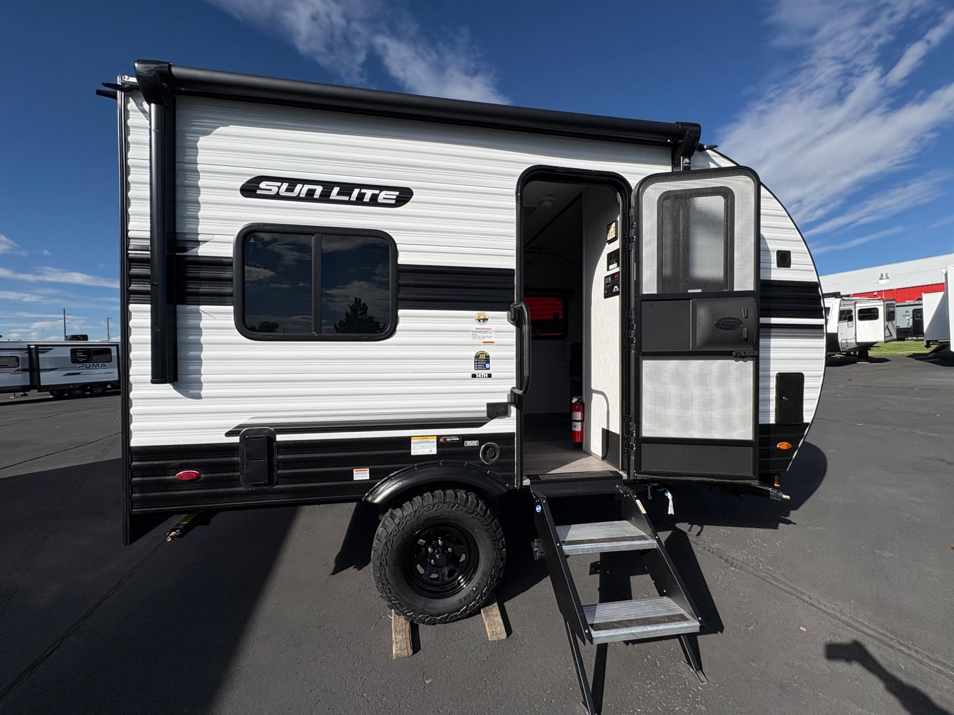 2027 Sunset Park RV 2027 Sunset Park RV Sun Lite - thumbnail 8