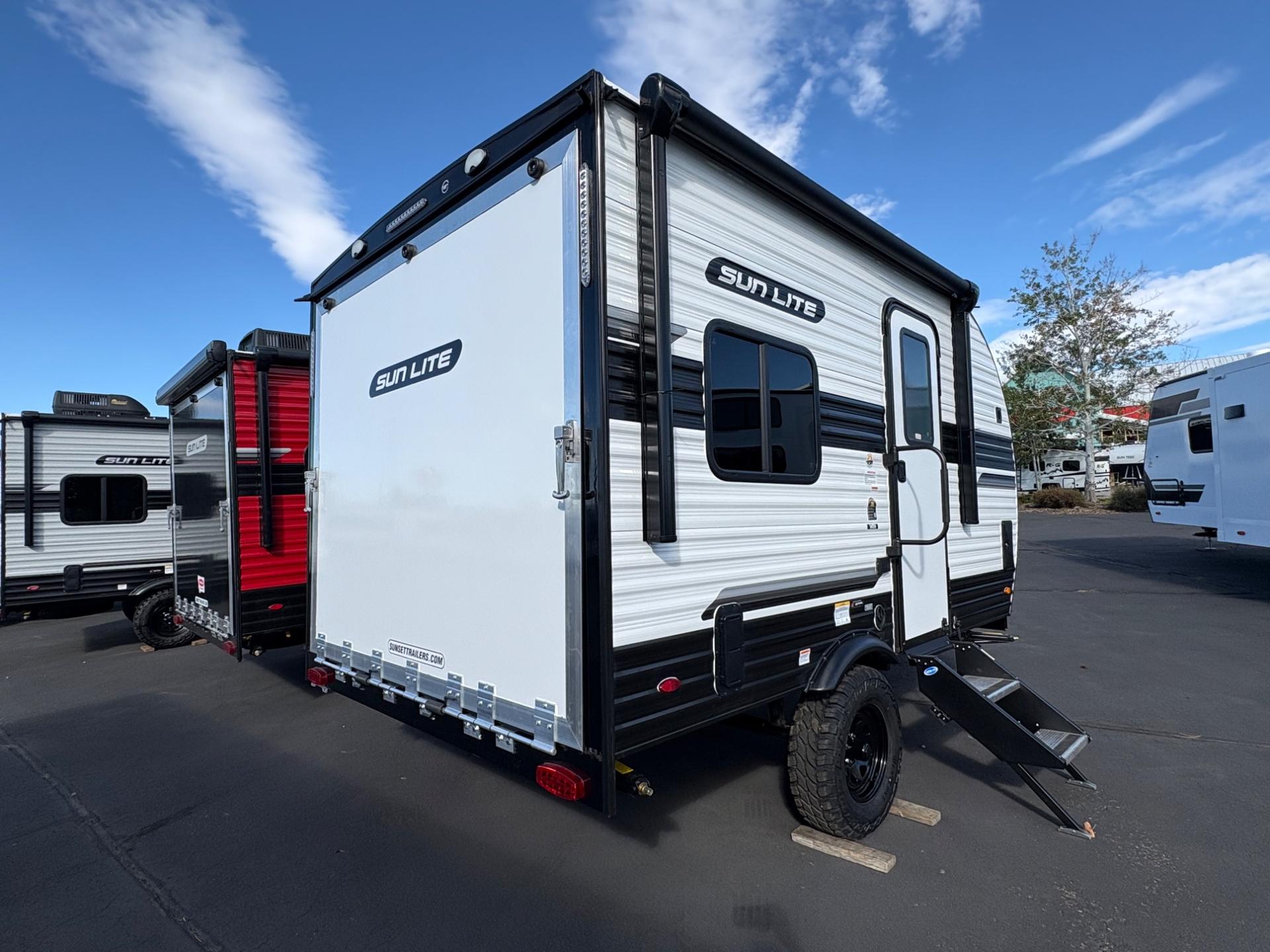 2027 Sunset Park RV 2027 Sunset Park RV Sun Lite - thumbnail 5