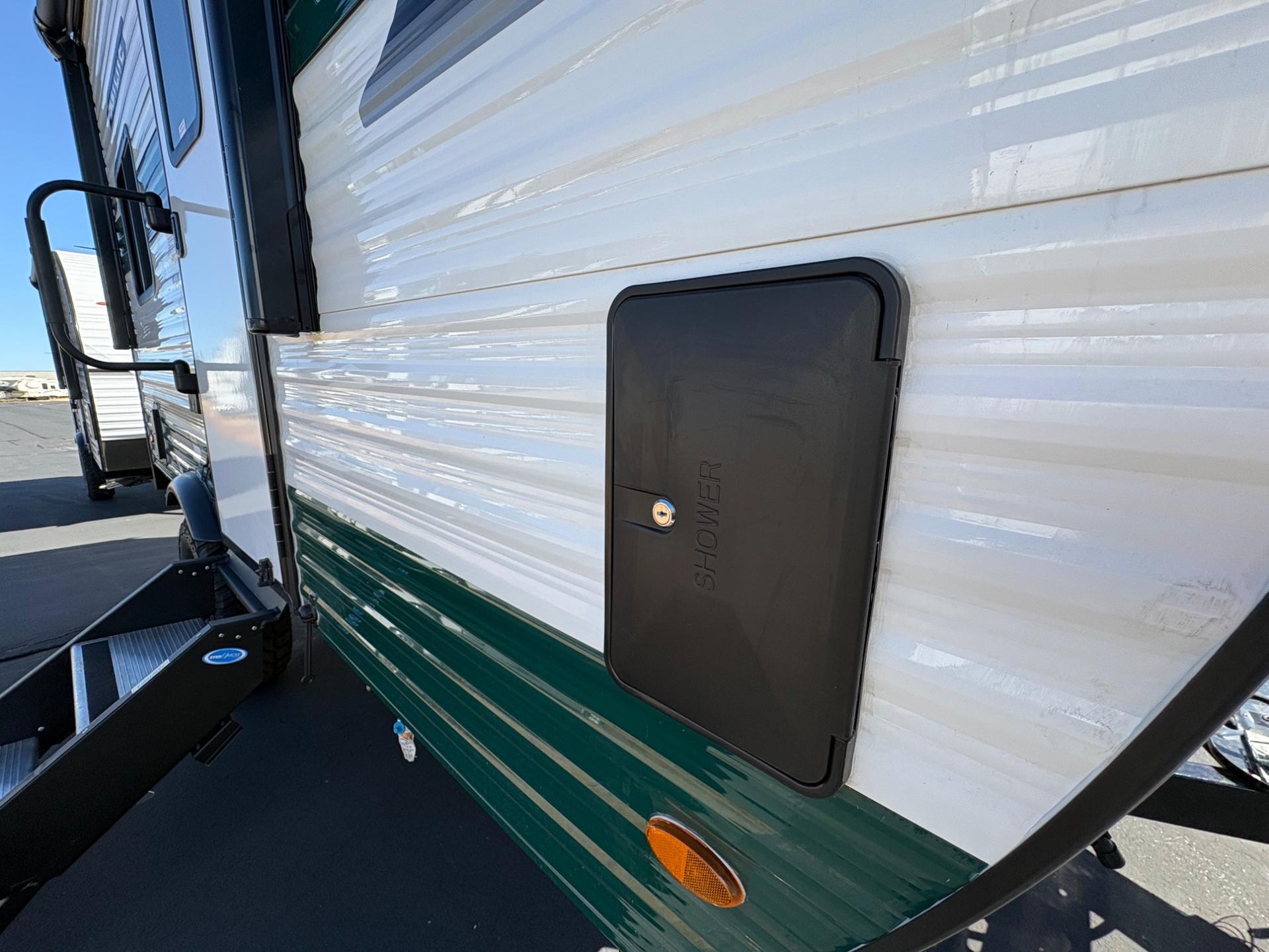 2027 Sunset Park & RV 2027 Sunset Park & RV Sunlite - thumbnail 7