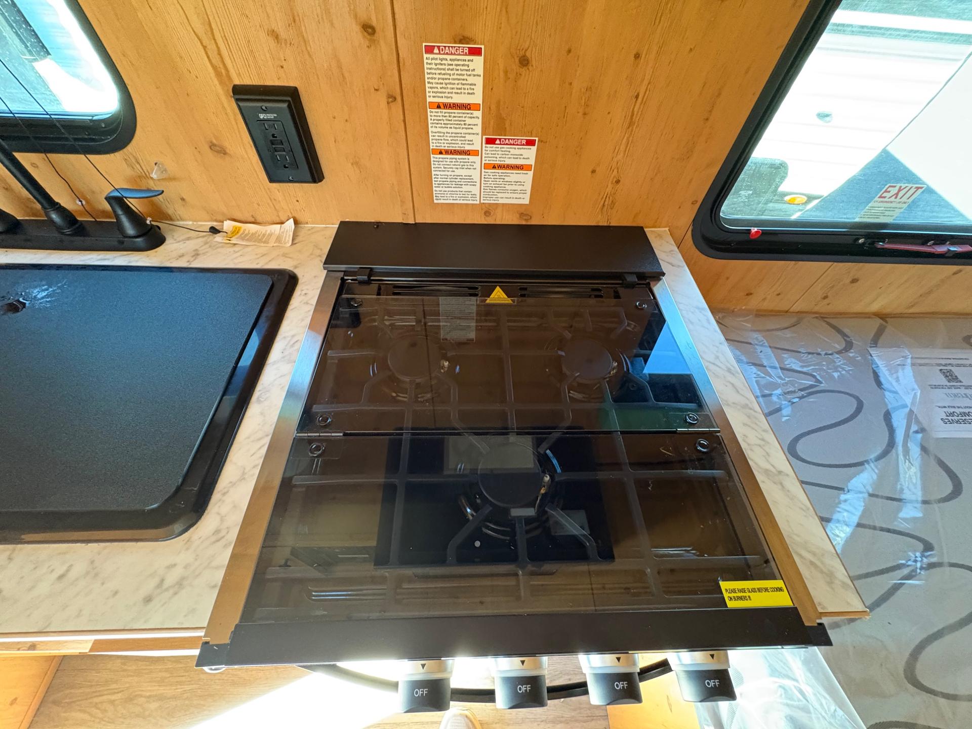 2027 Sunset Park & RV 2027 Sunset Park & RV Sunlite - thumbnail 28