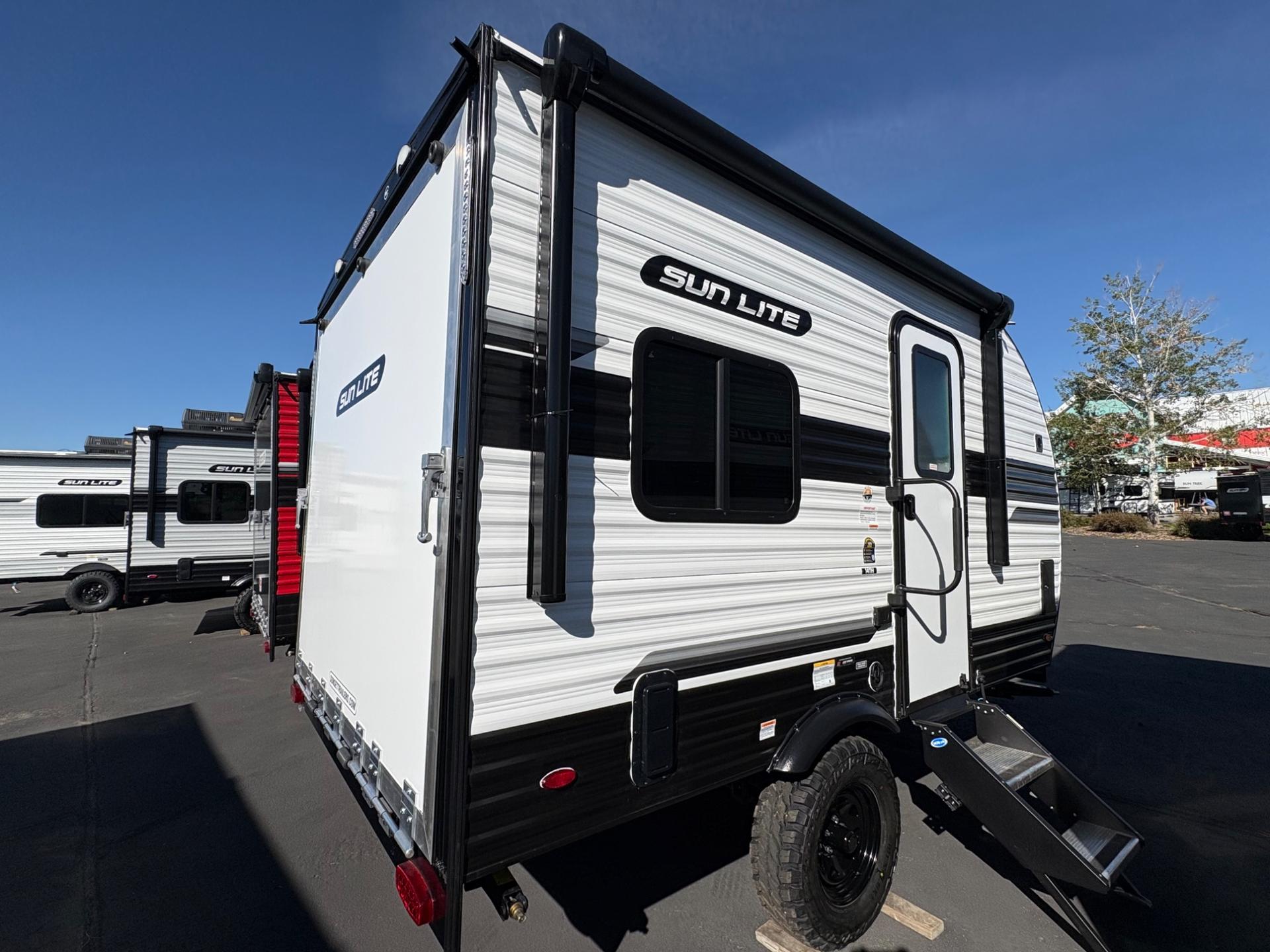 2027 Sunset Park RV 2027 Sunset Park RV Sun Lite - thumbnail 16