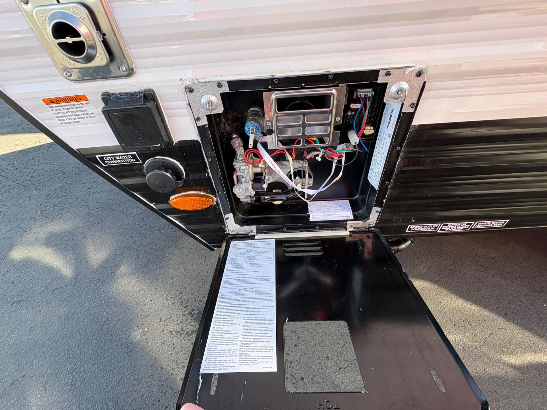 2027 Sunset Park RV 2027 Sunset Park RV Sun Lite - thumbnail 19