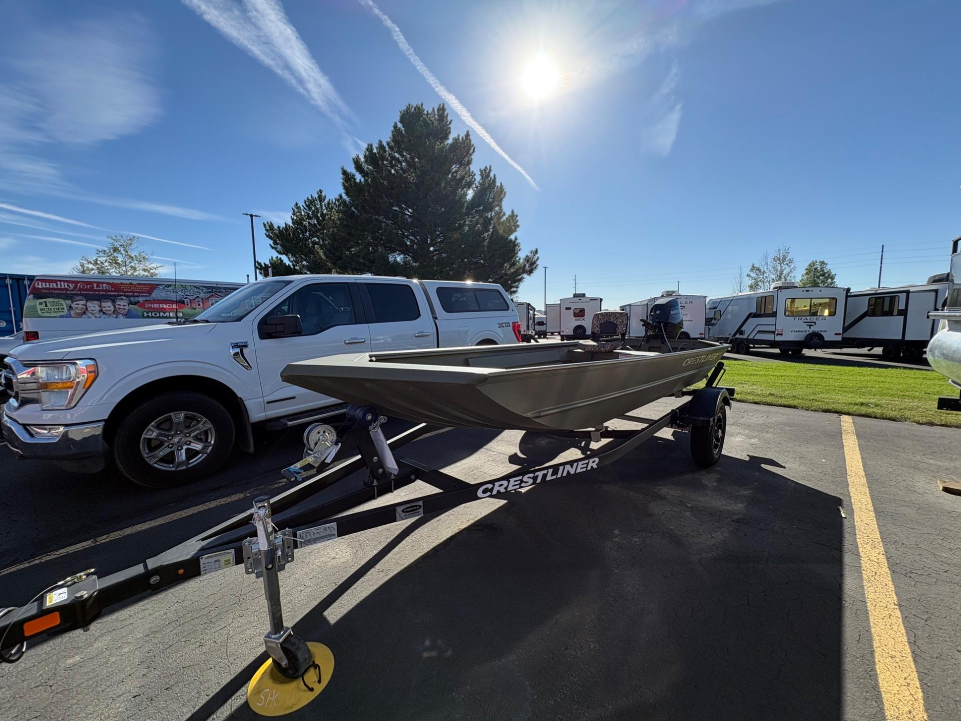 2025 Crestliner C1546T