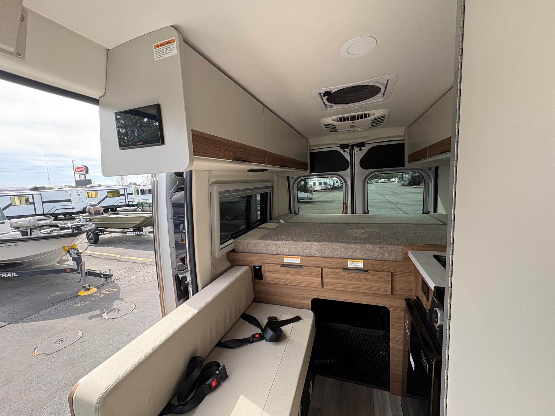 2027 Thor Motor Coach 2027 Thor Motor Coach Scope - thumbnail 9