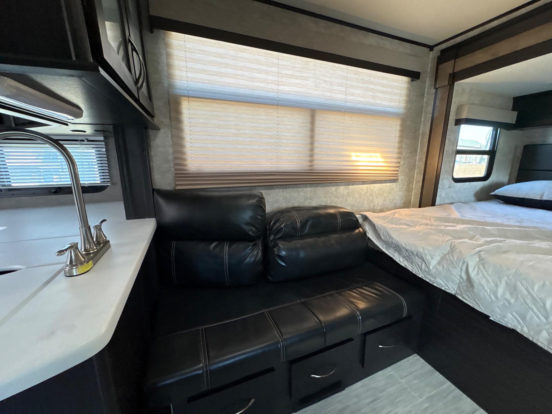2018 Highland Ridge RV 2018 Highland Ridge RV Highlander - thumbnail 11