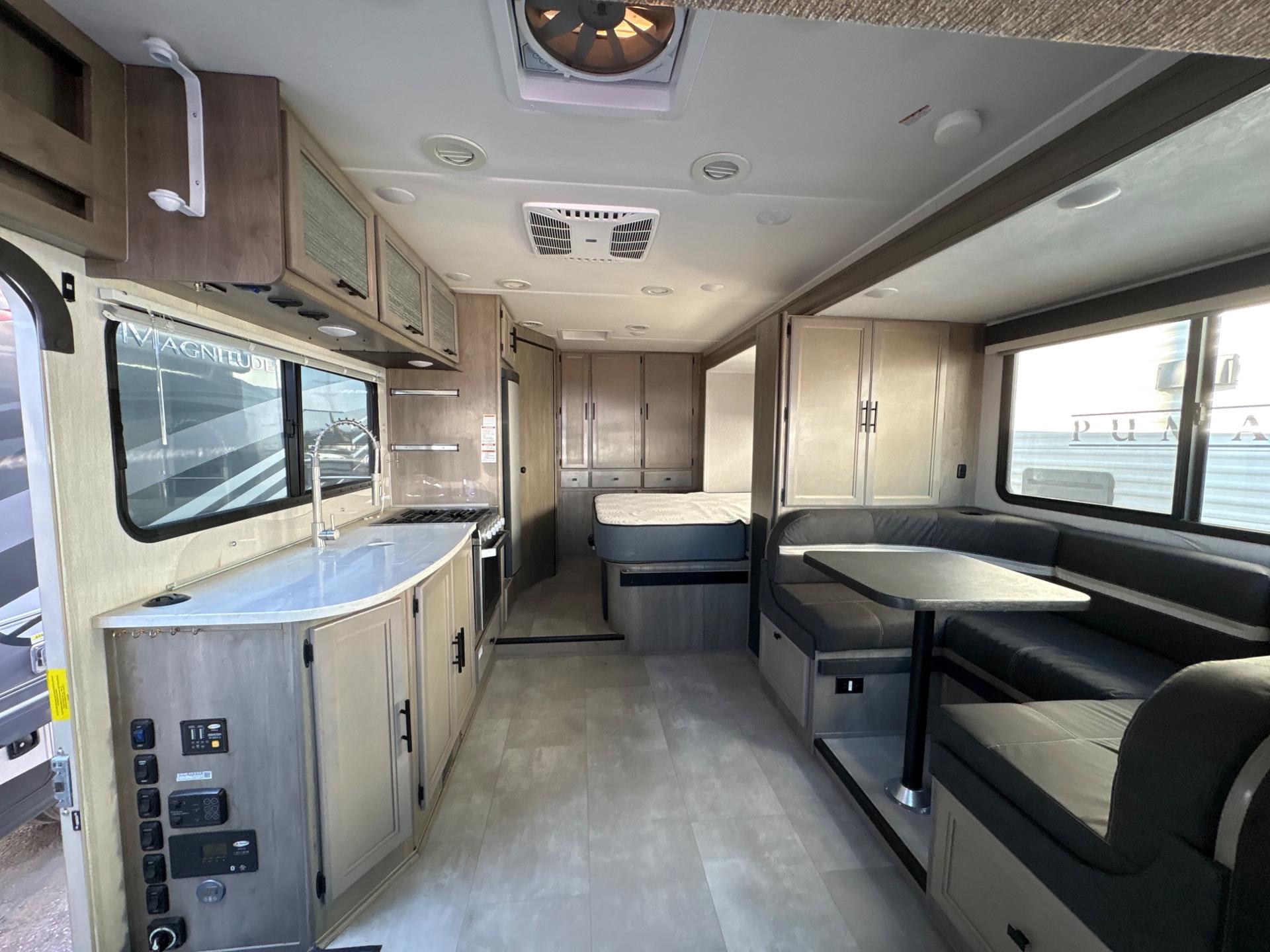 2020 Coachmen 2020 Coachmen Prism - thumbnail 30