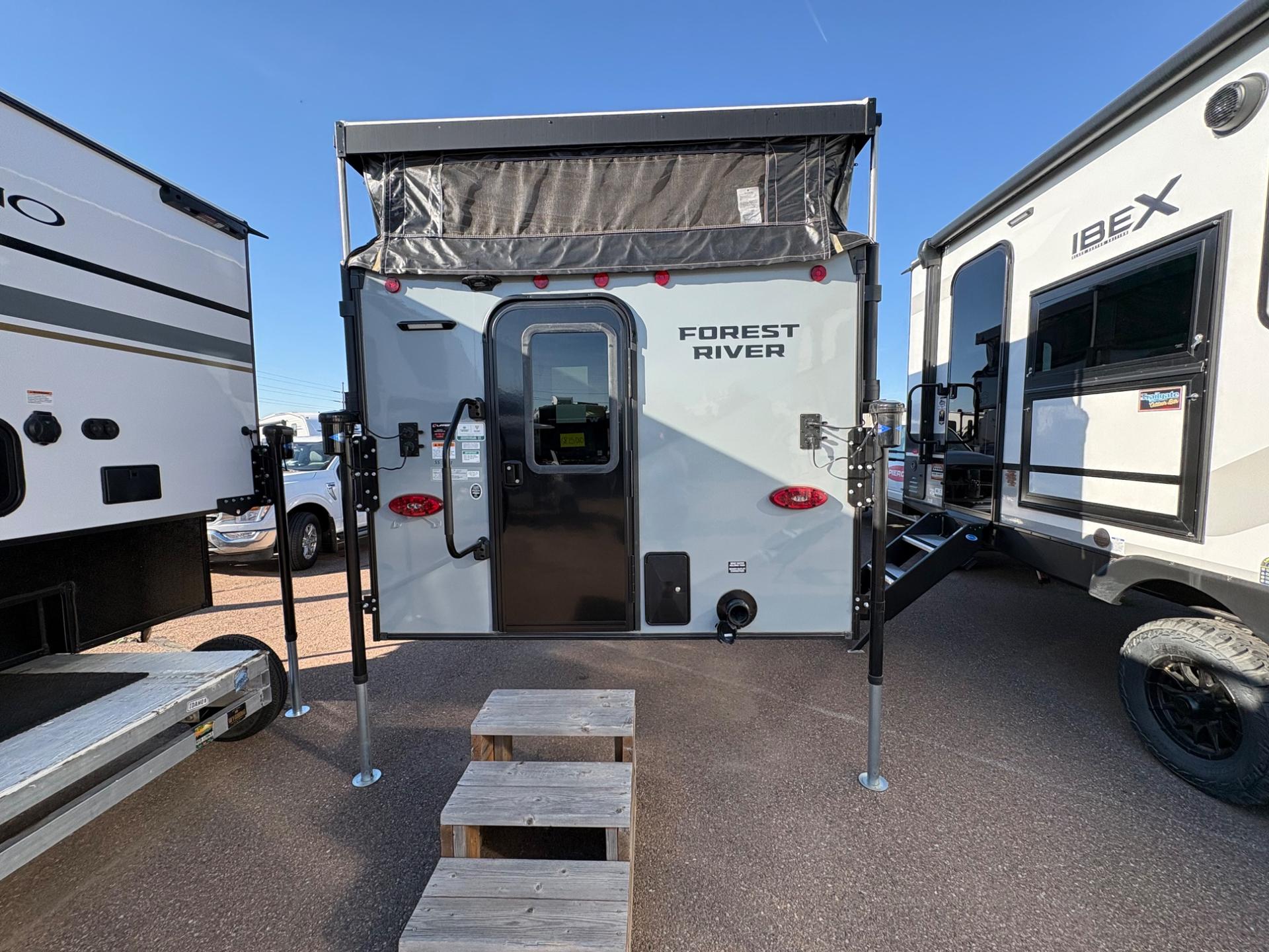 2026 Palomino 2026 Palomino Backpack Truck - thumbnail 4