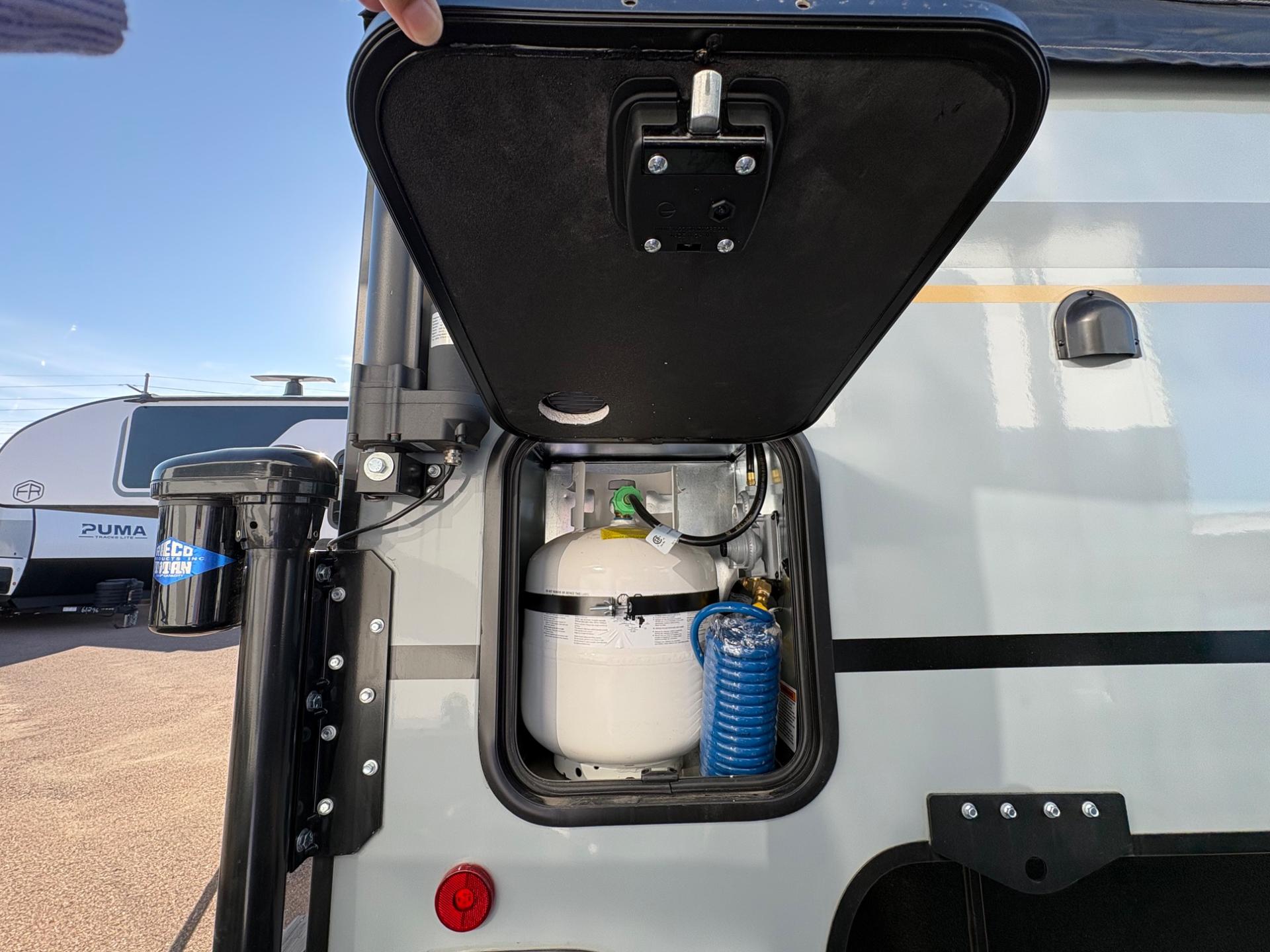 2026 Palomino 2026 Palomino Backpack Truck - thumbnail 12