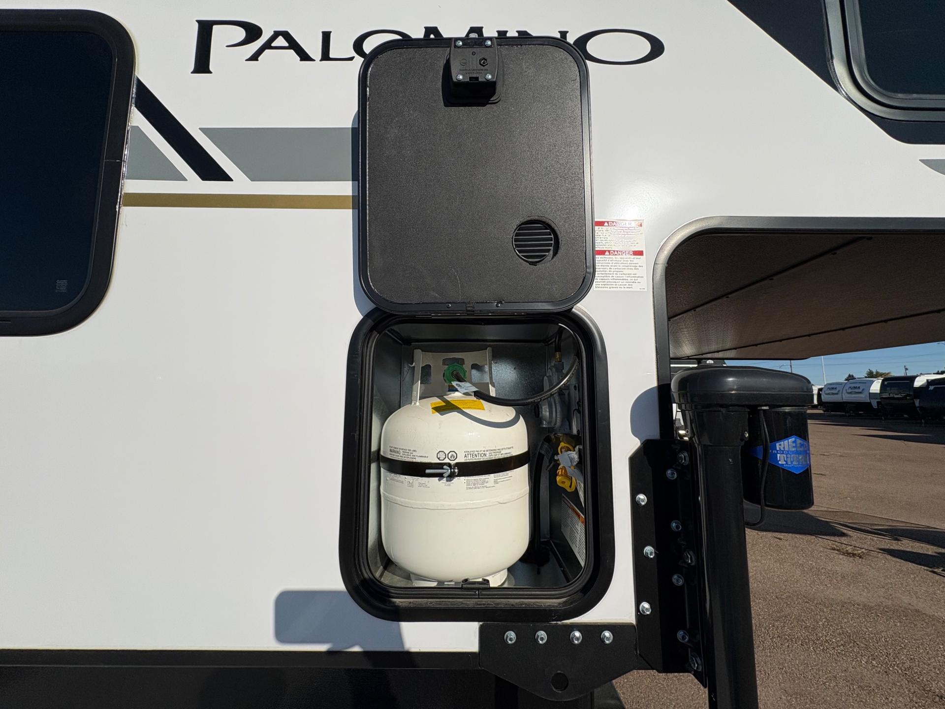 2026 Palomino 2026 Palomino Hard Side - thumbnail 9