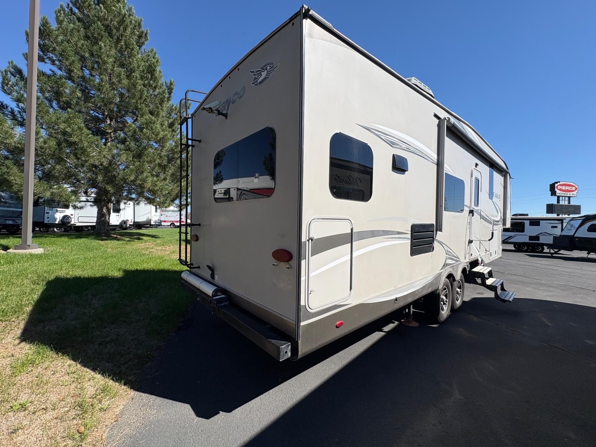 2017 Jayco 2017 Jayco Eagle - thumbnail 6