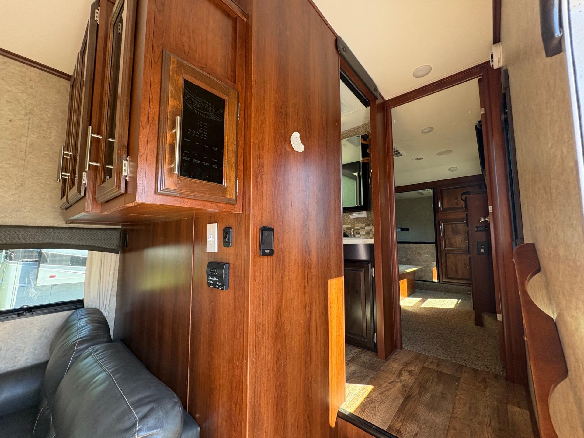2017 Jayco 2017 Jayco Eagle - thumbnail 20