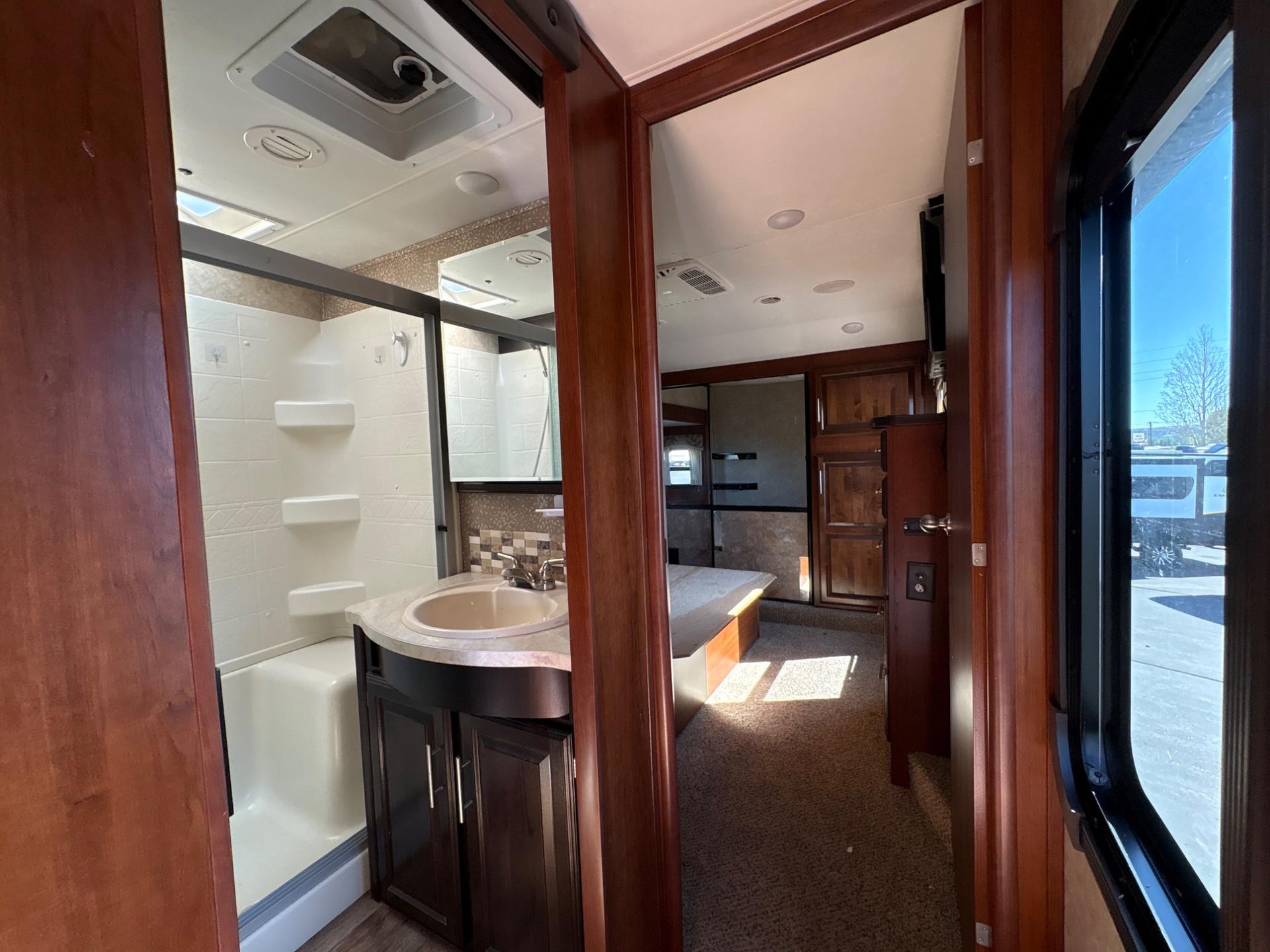 2017 Jayco 2017 Jayco Eagle - thumbnail 37