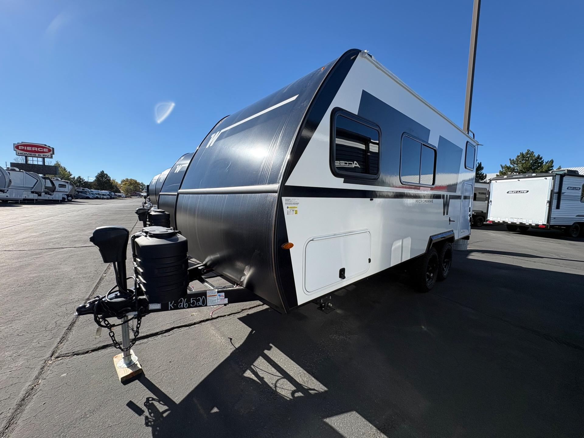 2027 Winnebago Micro Minnie 1800BH