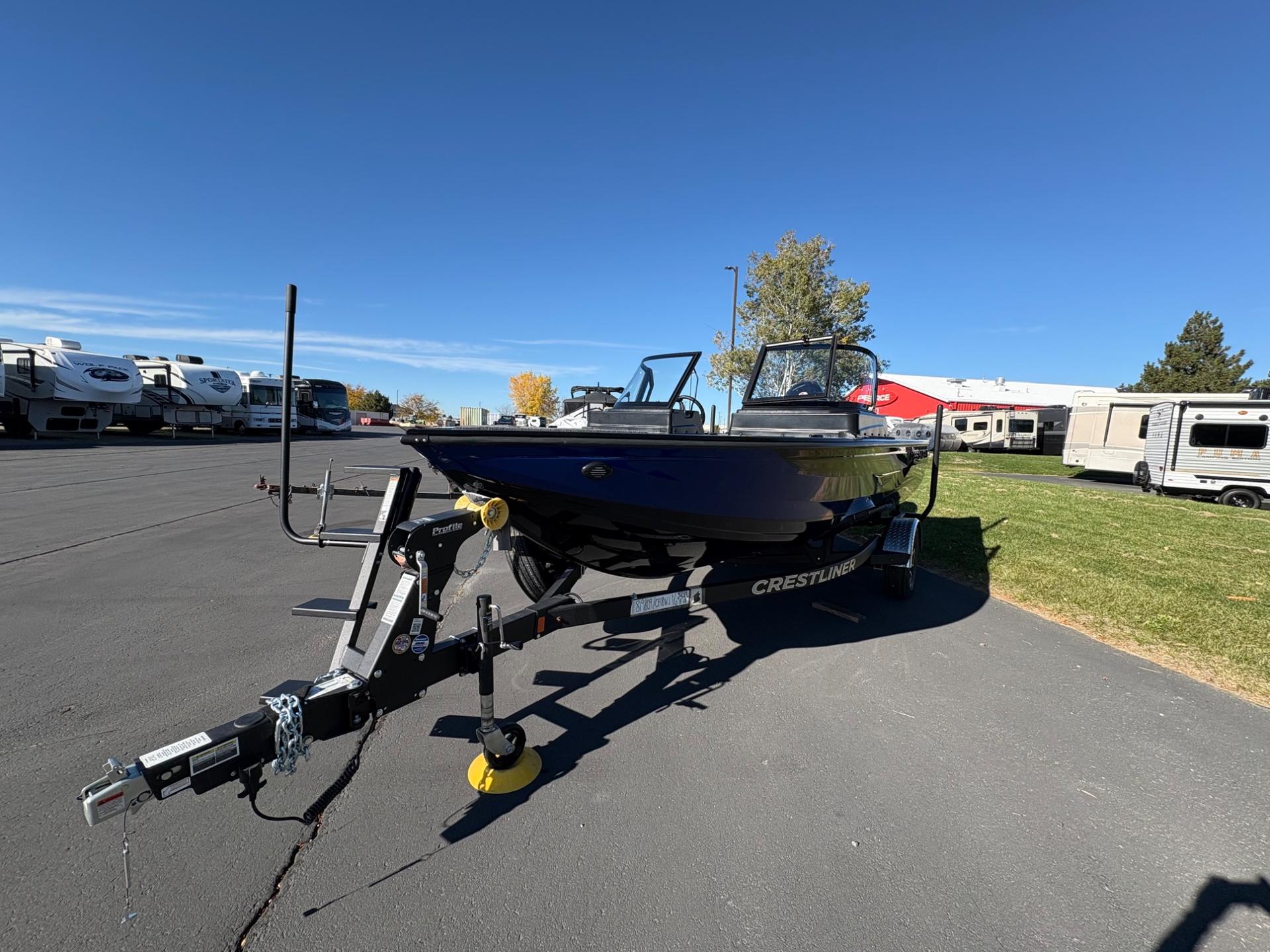 2027 Crestliner 1850 Fish Hawk WT CF18WJ