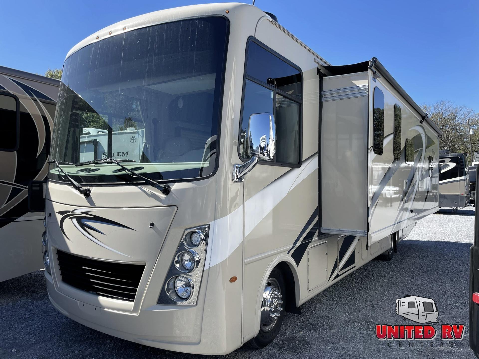 2022 Thor Motor Coach Freedom Traveler 30A