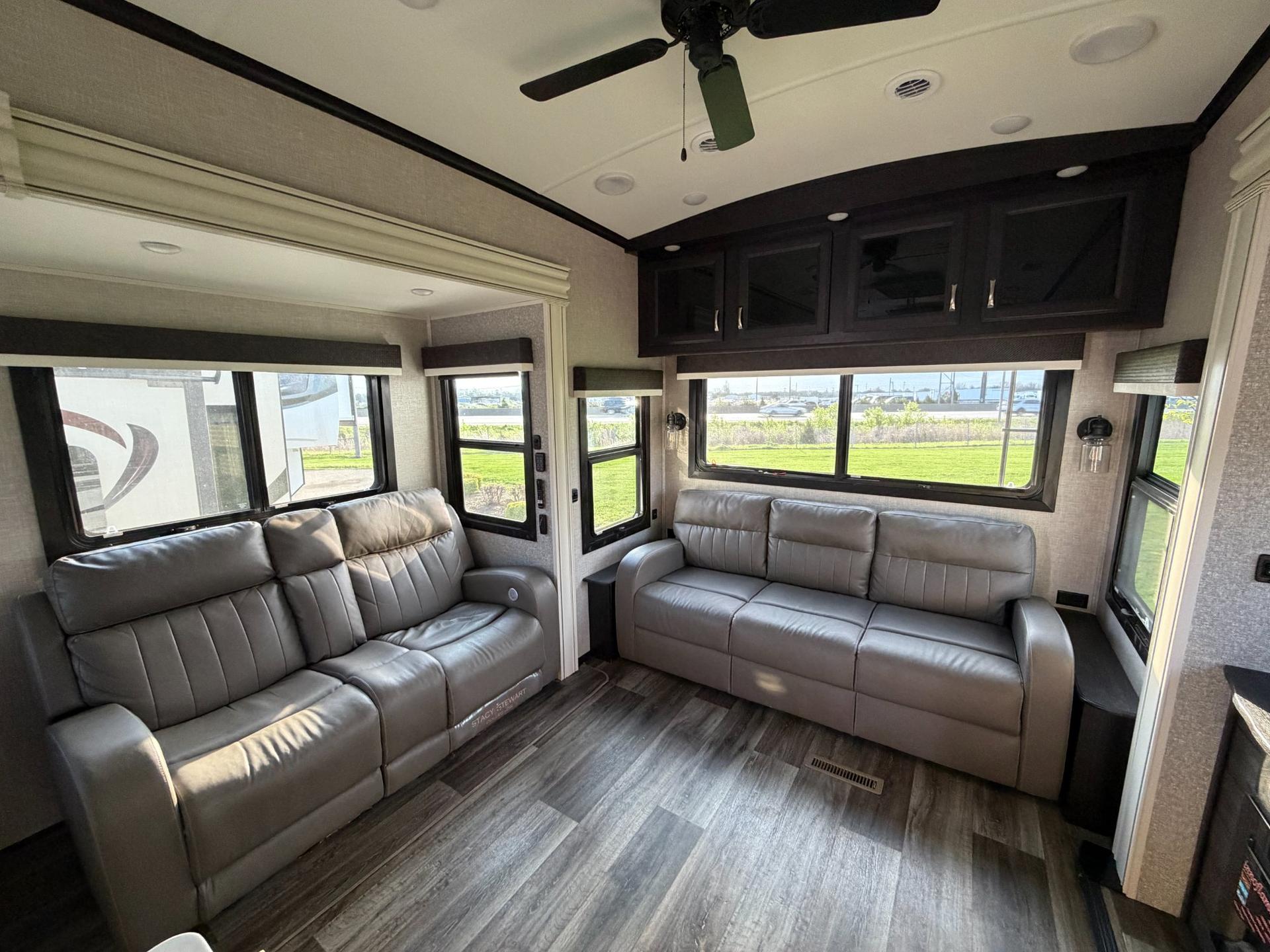 2022 Jayco 2022 Jayco North Point - thumbnail 10