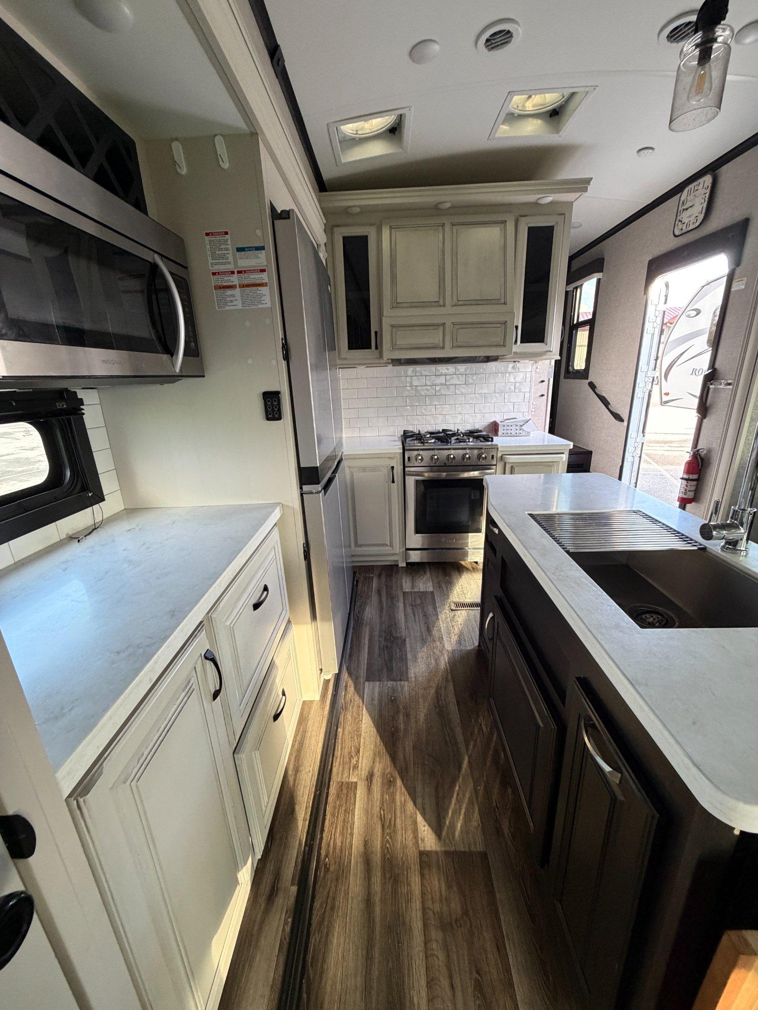 2022 Jayco 2022 Jayco North Point - thumbnail 12