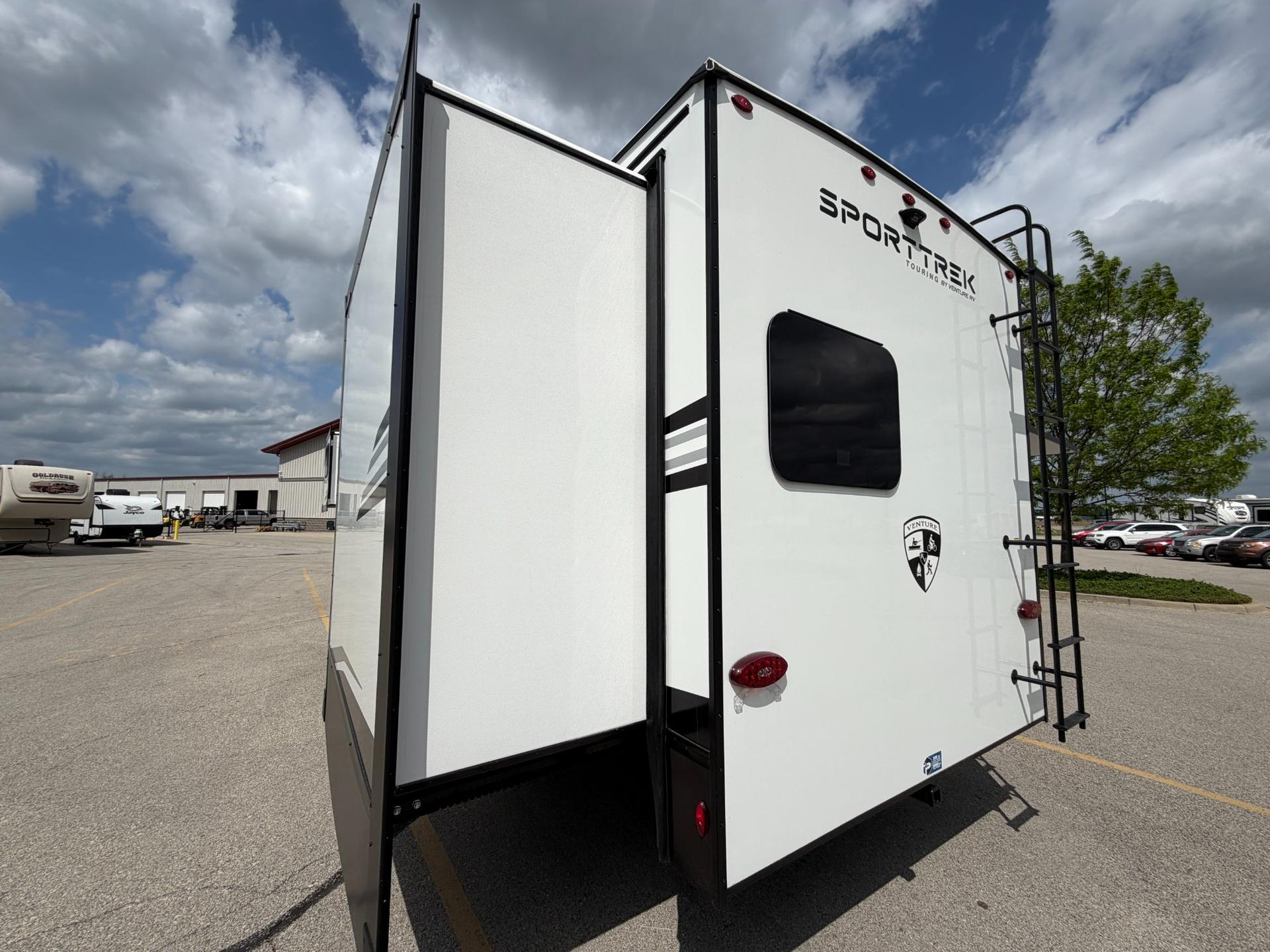 2026 Venture RV 2026 Venture RV SportTrek Touring Edition - thumbnail 9