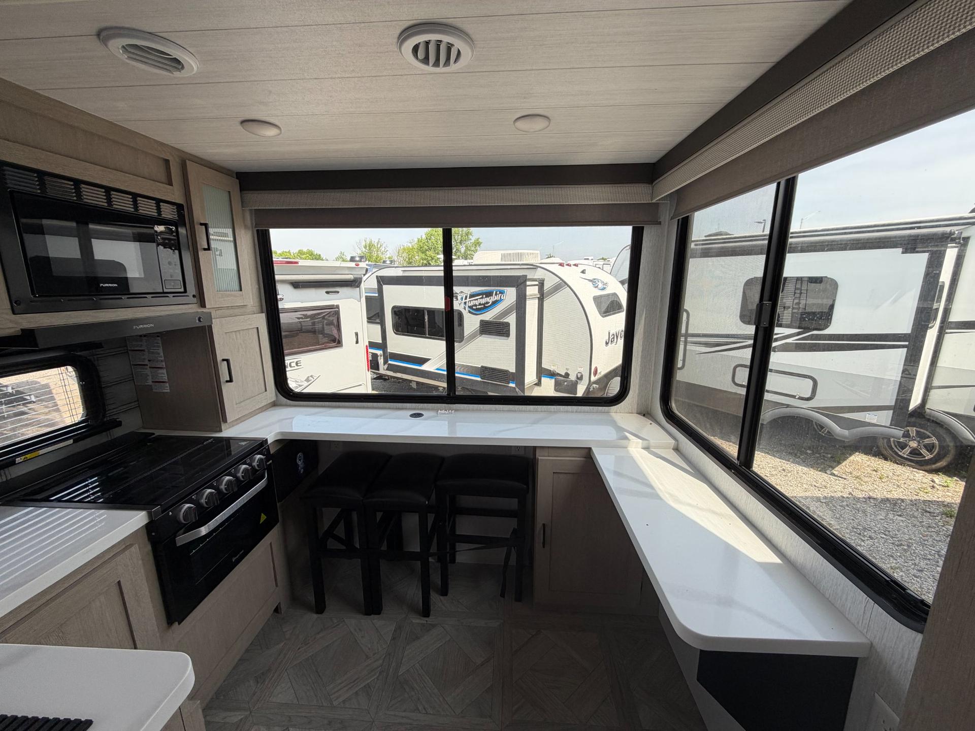 2024 Forest River 2024 Forest River Wildwood - thumbnail 11