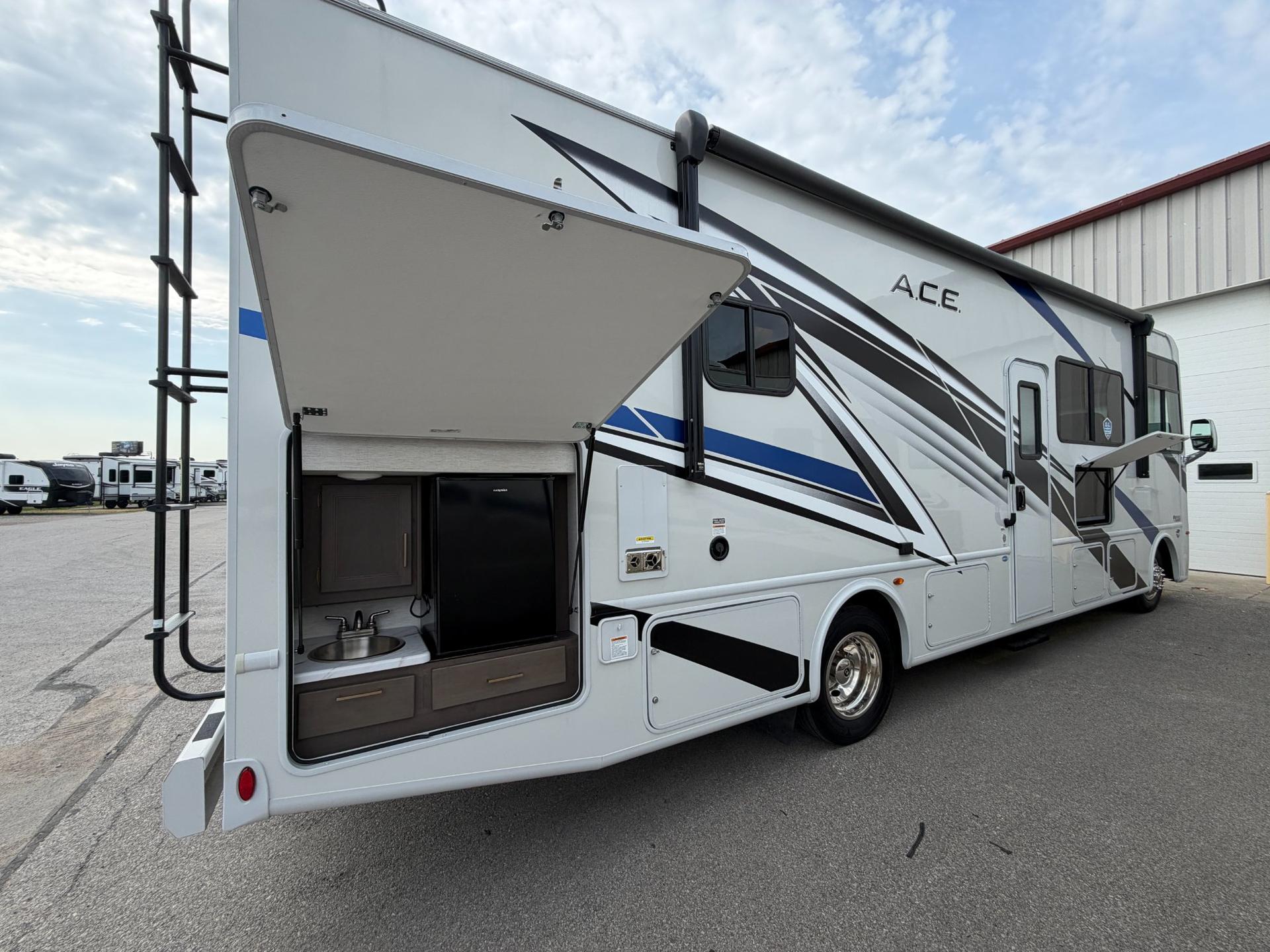 2024 Thor Motor Coach 2024 Thor Motor Coach Ace - thumbnail 6