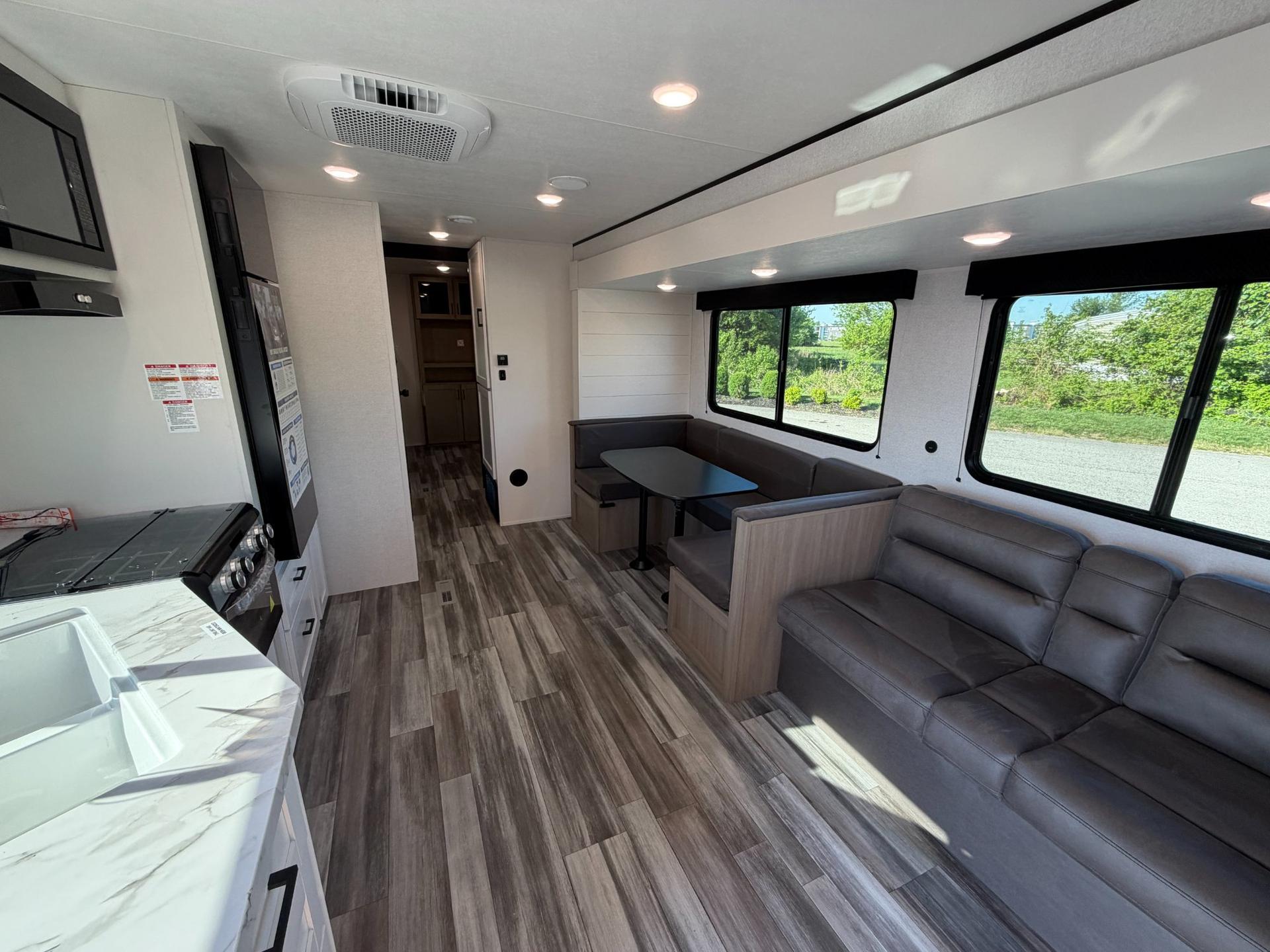 2026 Jayco 2026 Jayco Jay Flight SLX - thumbnail 8