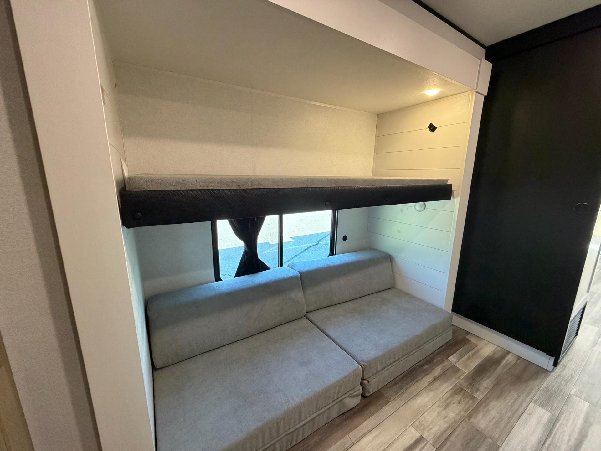 2026 Jayco 2026 Jayco Jay Flight SLX - thumbnail 15