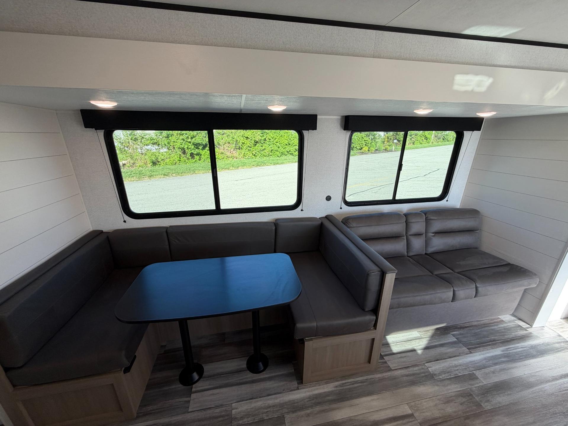 2026 Jayco 2026 Jayco Jay Flight SLX - thumbnail 16