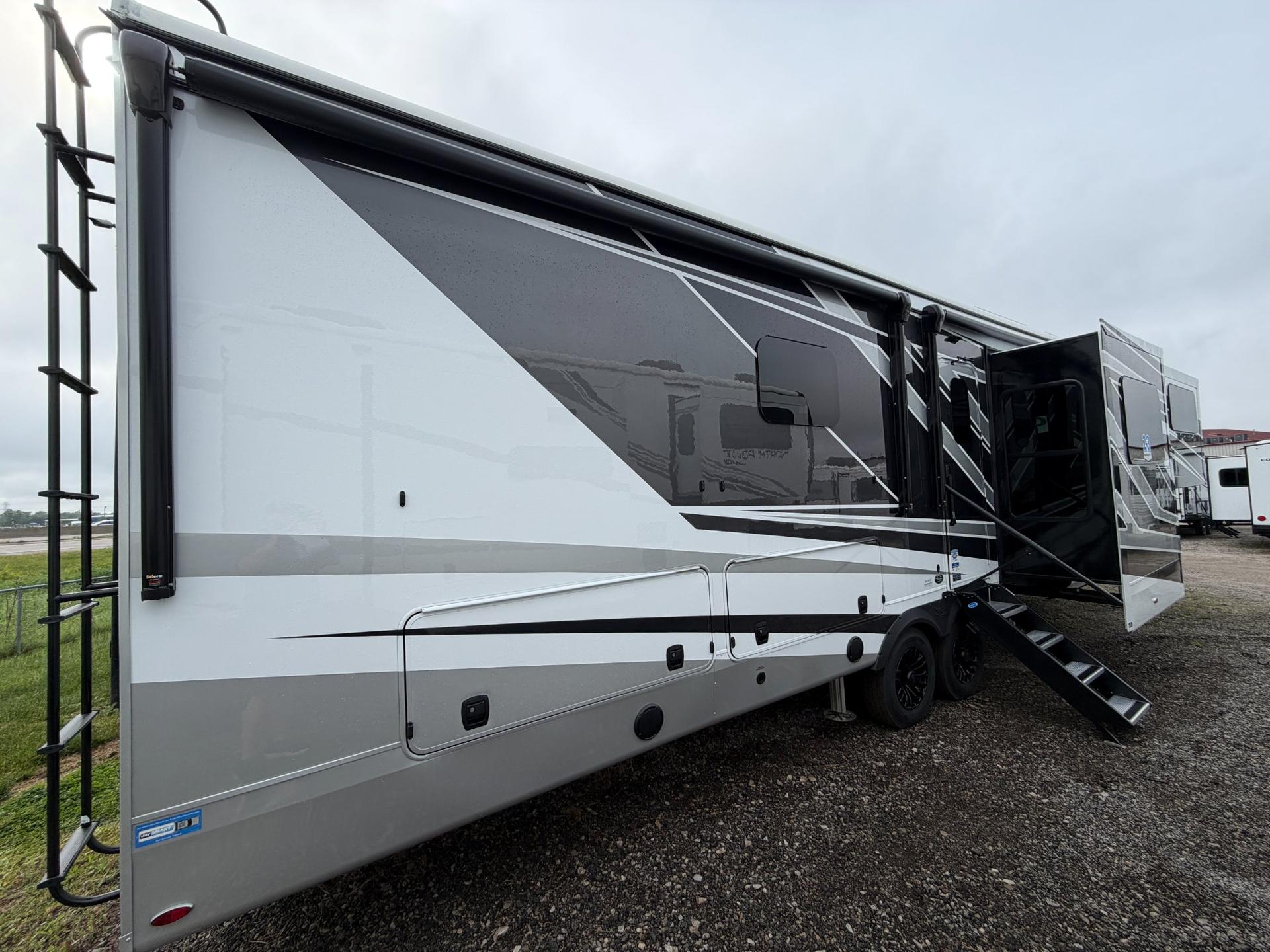 2026 Jayco 2026 Jayco North Point - thumbnail 5