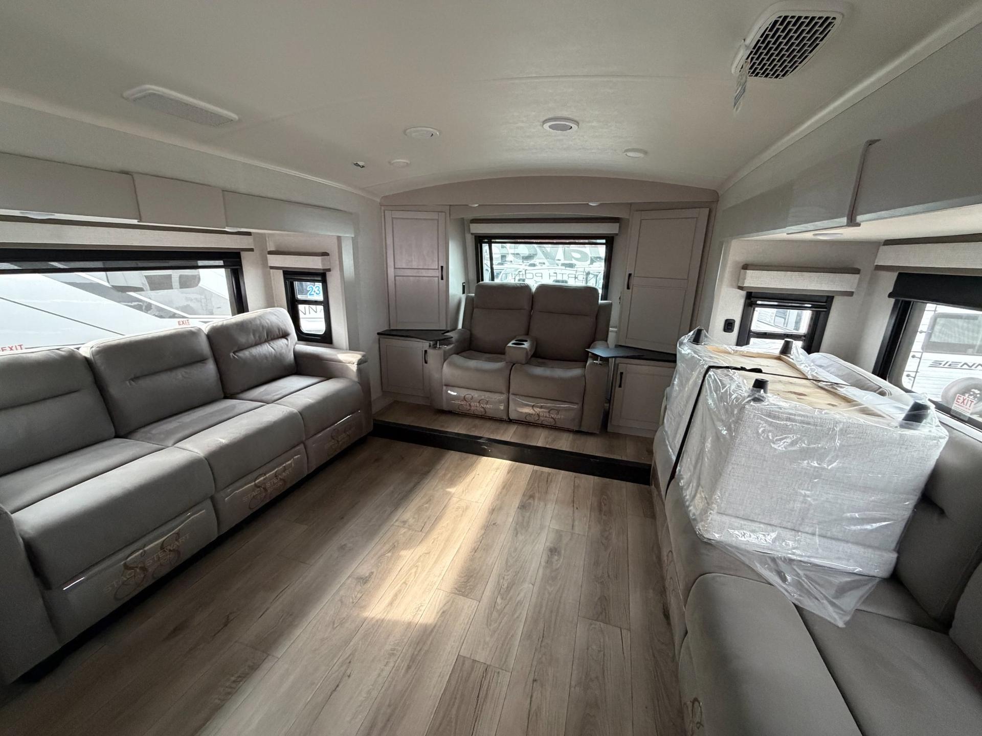 2026 Jayco 2026 Jayco North Point - thumbnail 10