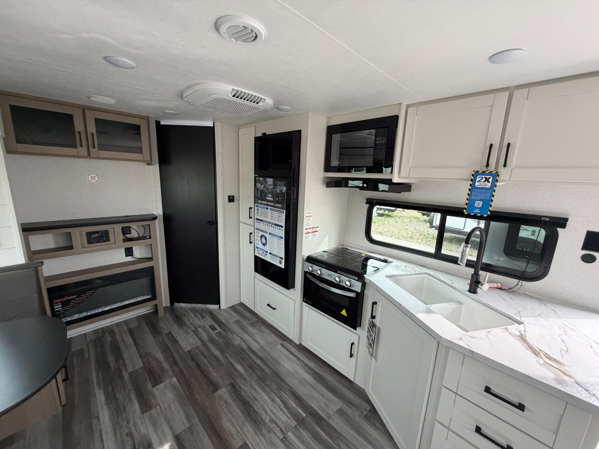 2026 Jayco 2026 Jayco Jay Flight SLX - thumbnail 11