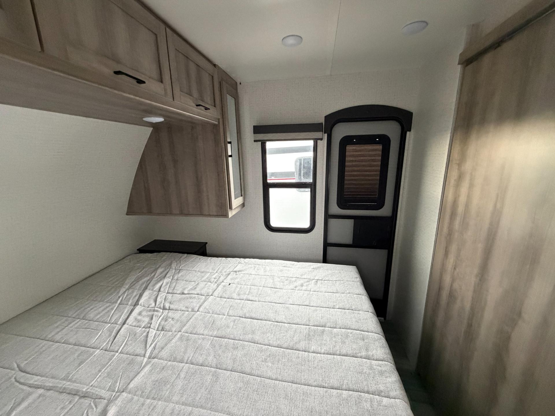 2022 Winnebago 2022 Winnebago Voyage - thumbnail 18
