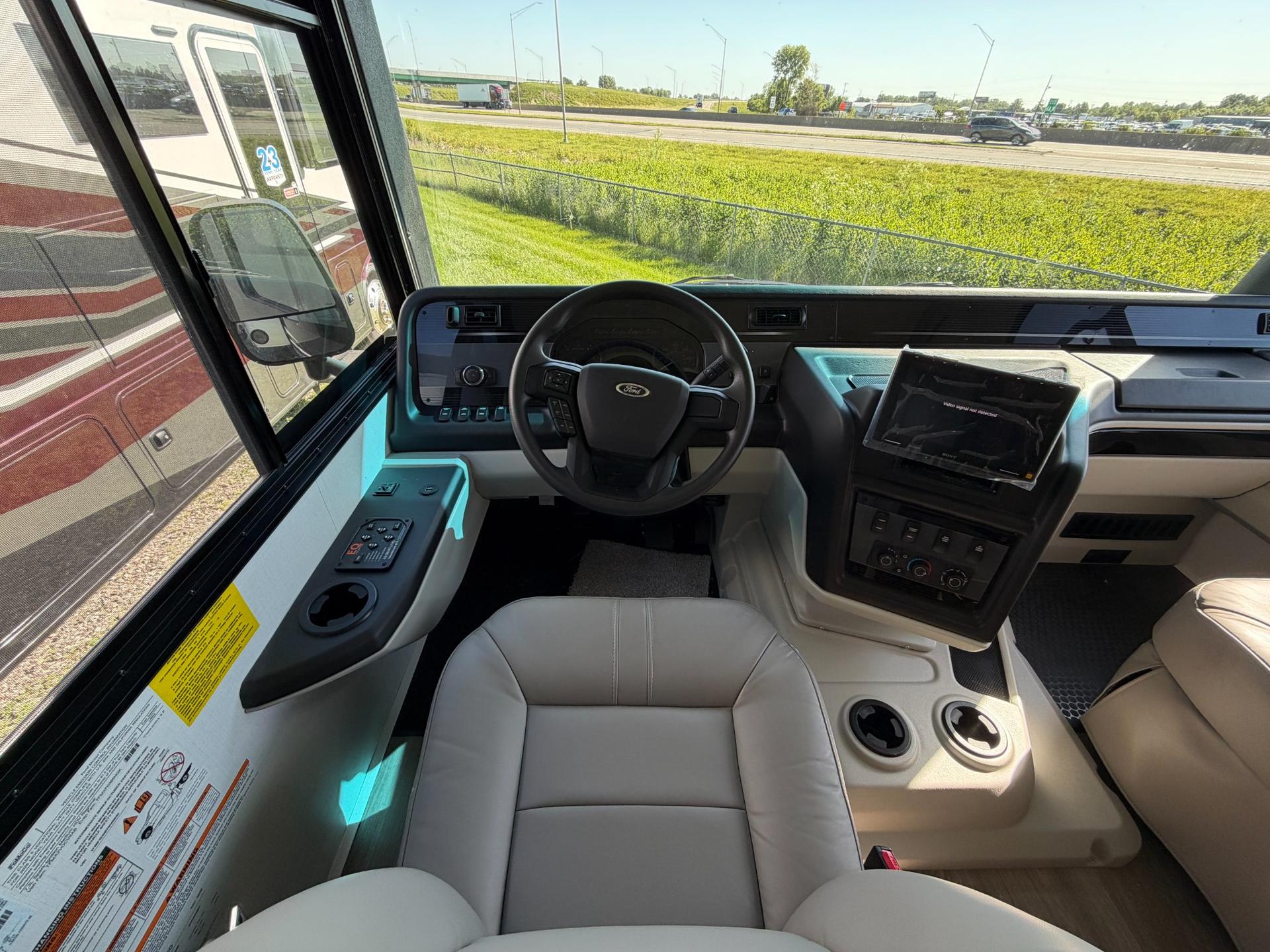2027 Jayco 2027 Jayco Precept - thumbnail 13