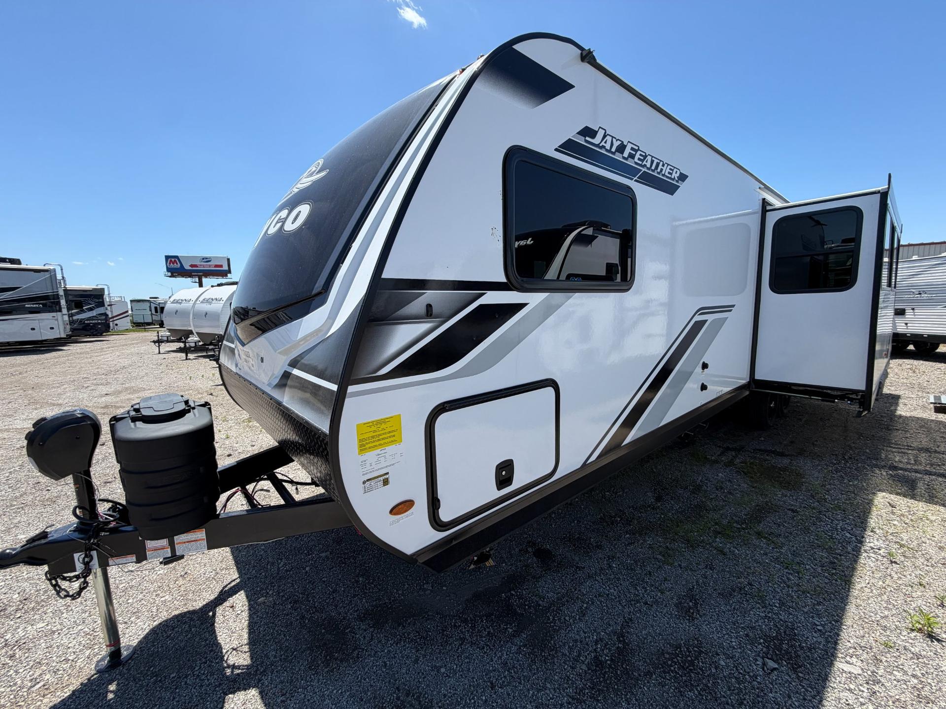 2026 Jayco 2026 Jayco Jay Feather - thumbnail 8