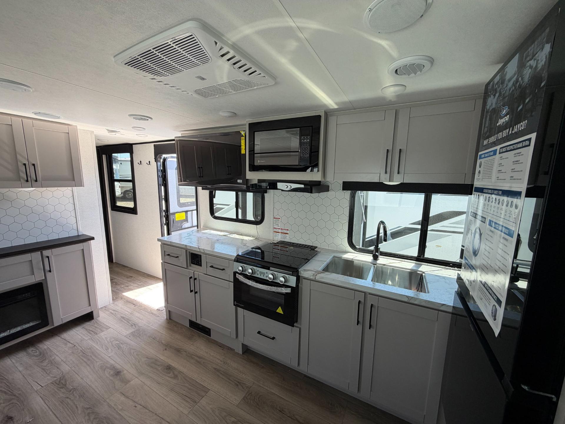 2026 Jayco 2026 Jayco Jay Feather - thumbnail 11