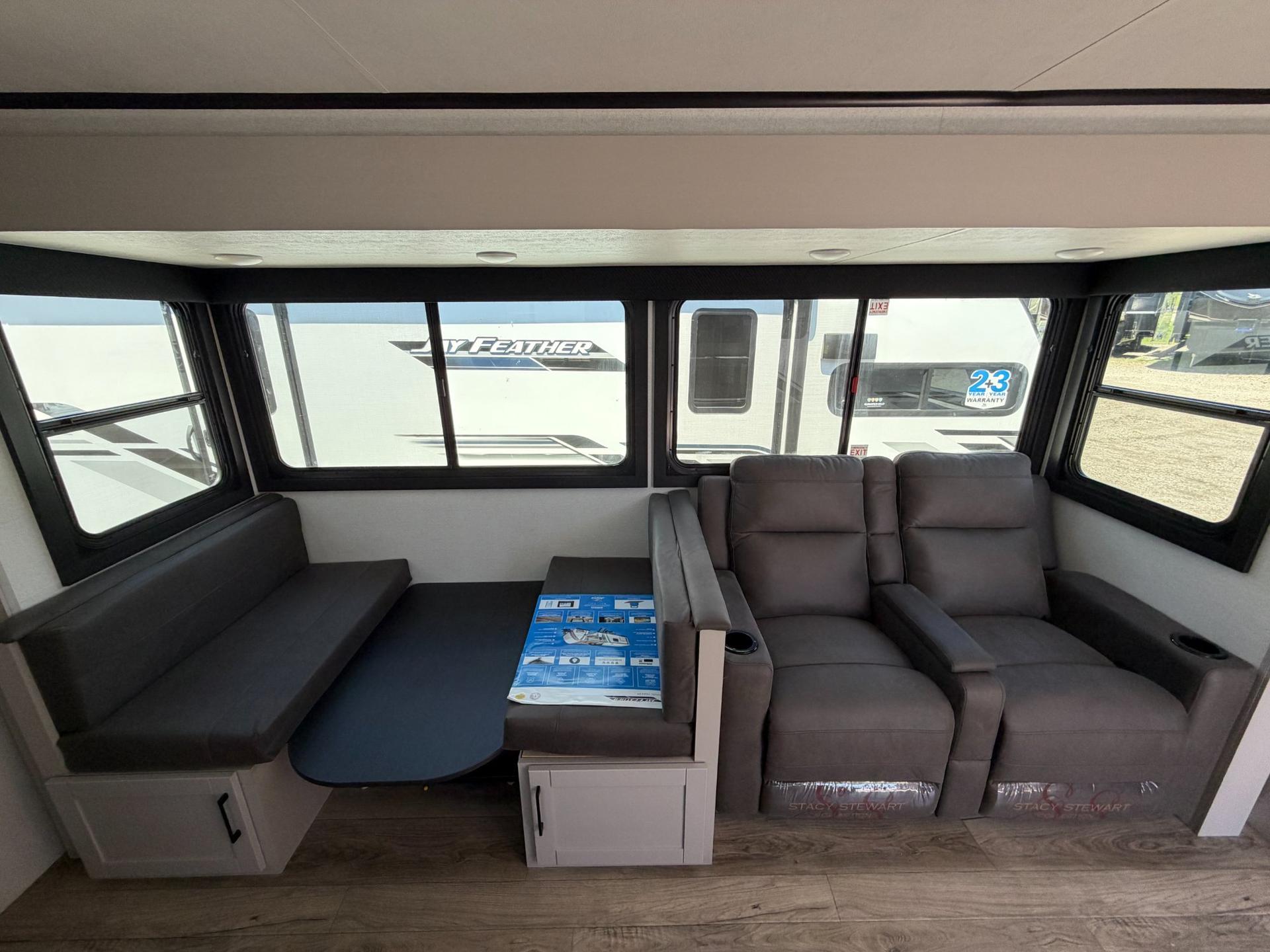 2026 Jayco 2026 Jayco Jay Feather - thumbnail 12