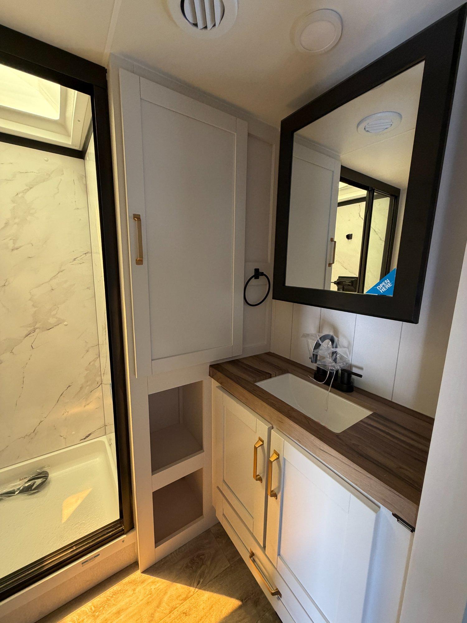 2027 Jayco 2027 Jayco Eagle - thumbnail 16