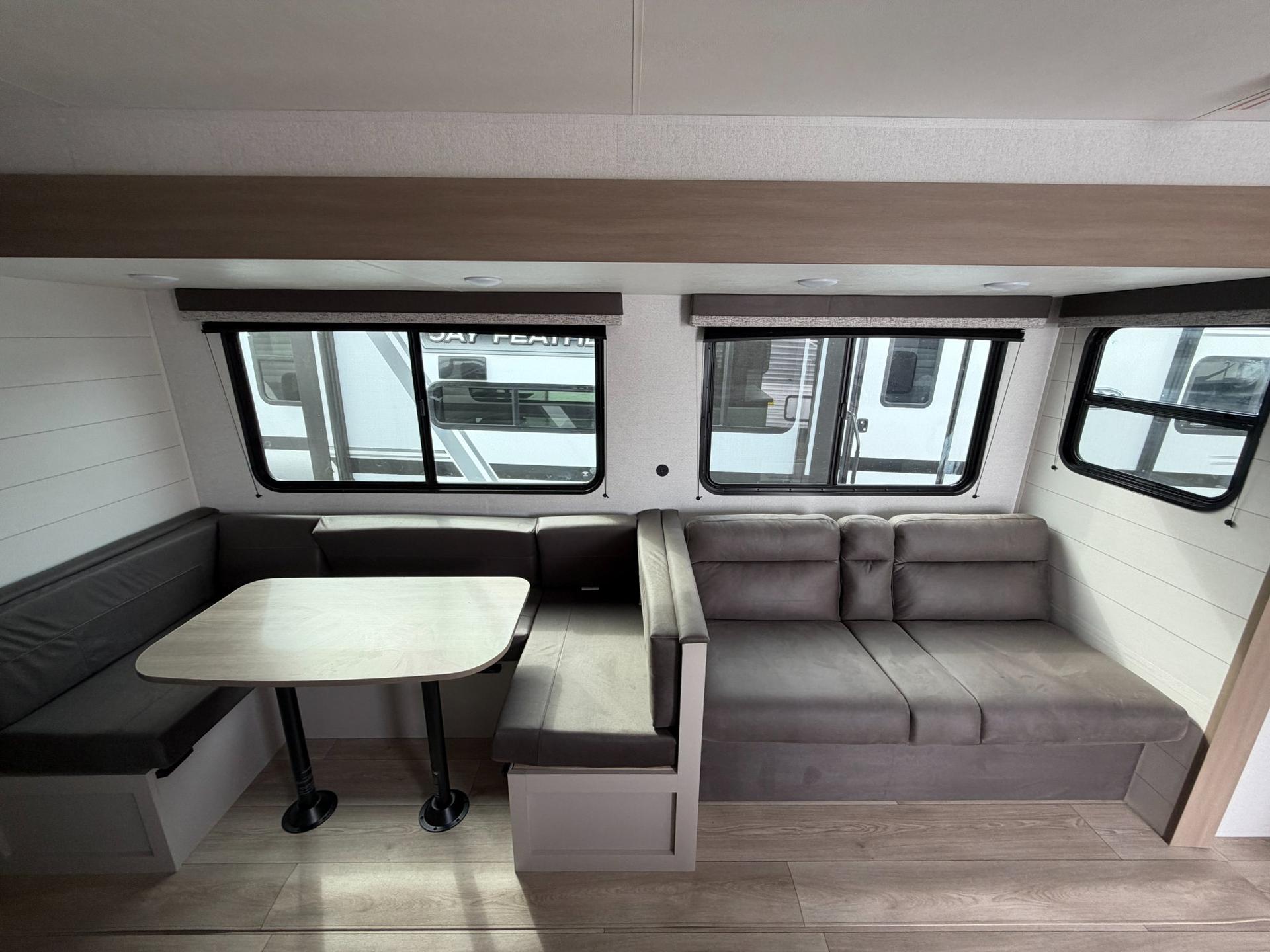 2027 Jayco 2027 Jayco Jay Flight - thumbnail 12