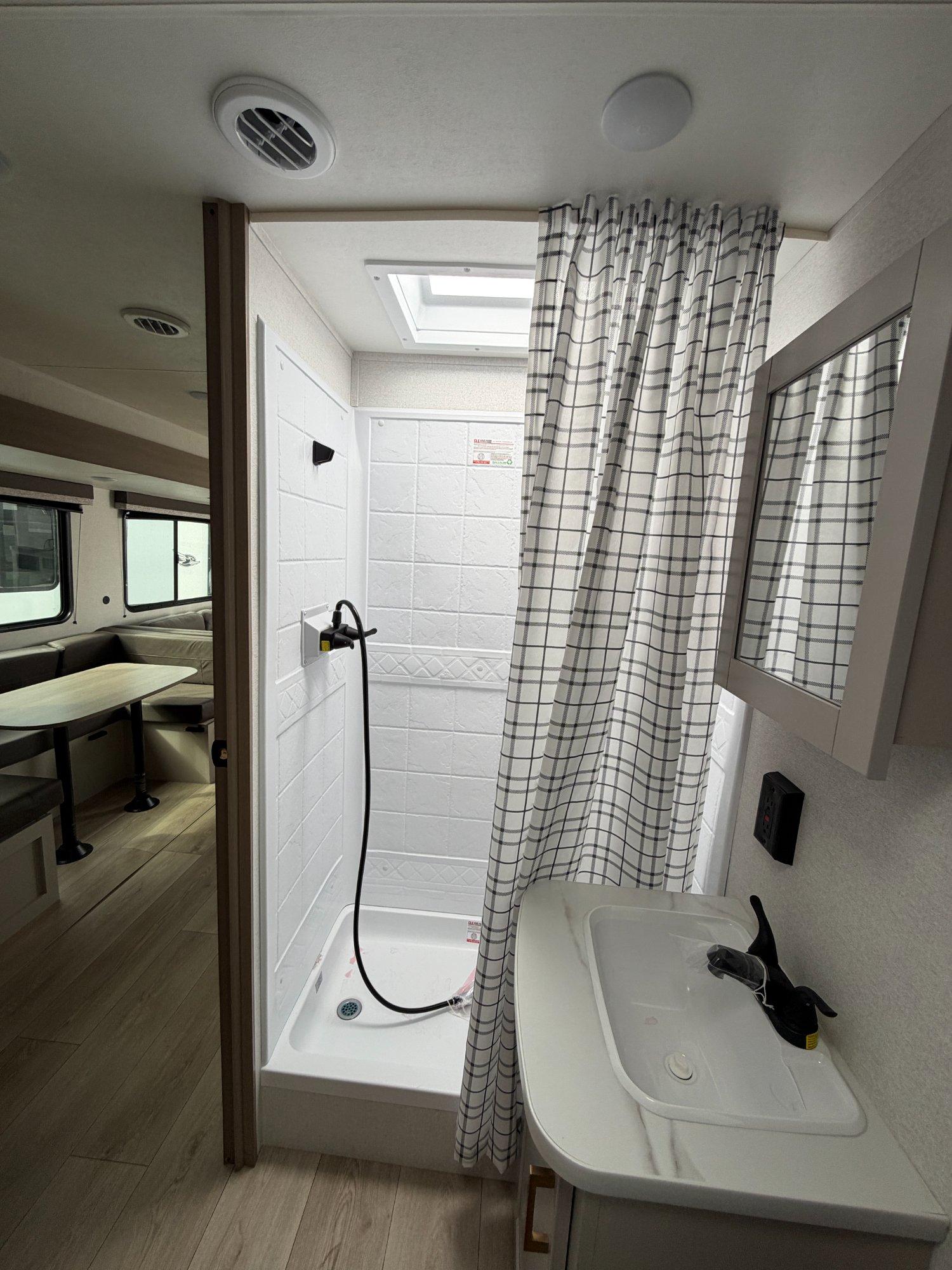 2027 Jayco 2027 Jayco Jay Flight - thumbnail 16
