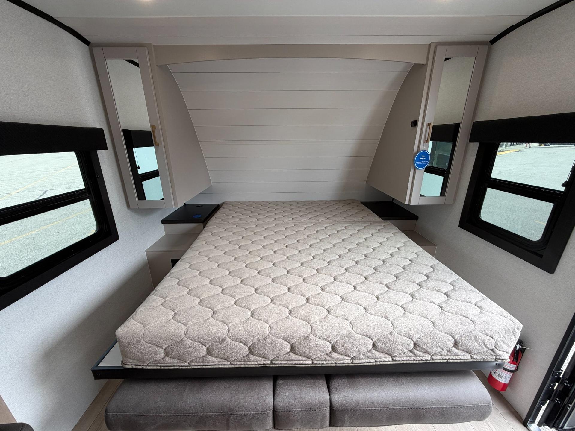 2027 Jayco 2027 Jayco Jay Feather - thumbnail 14