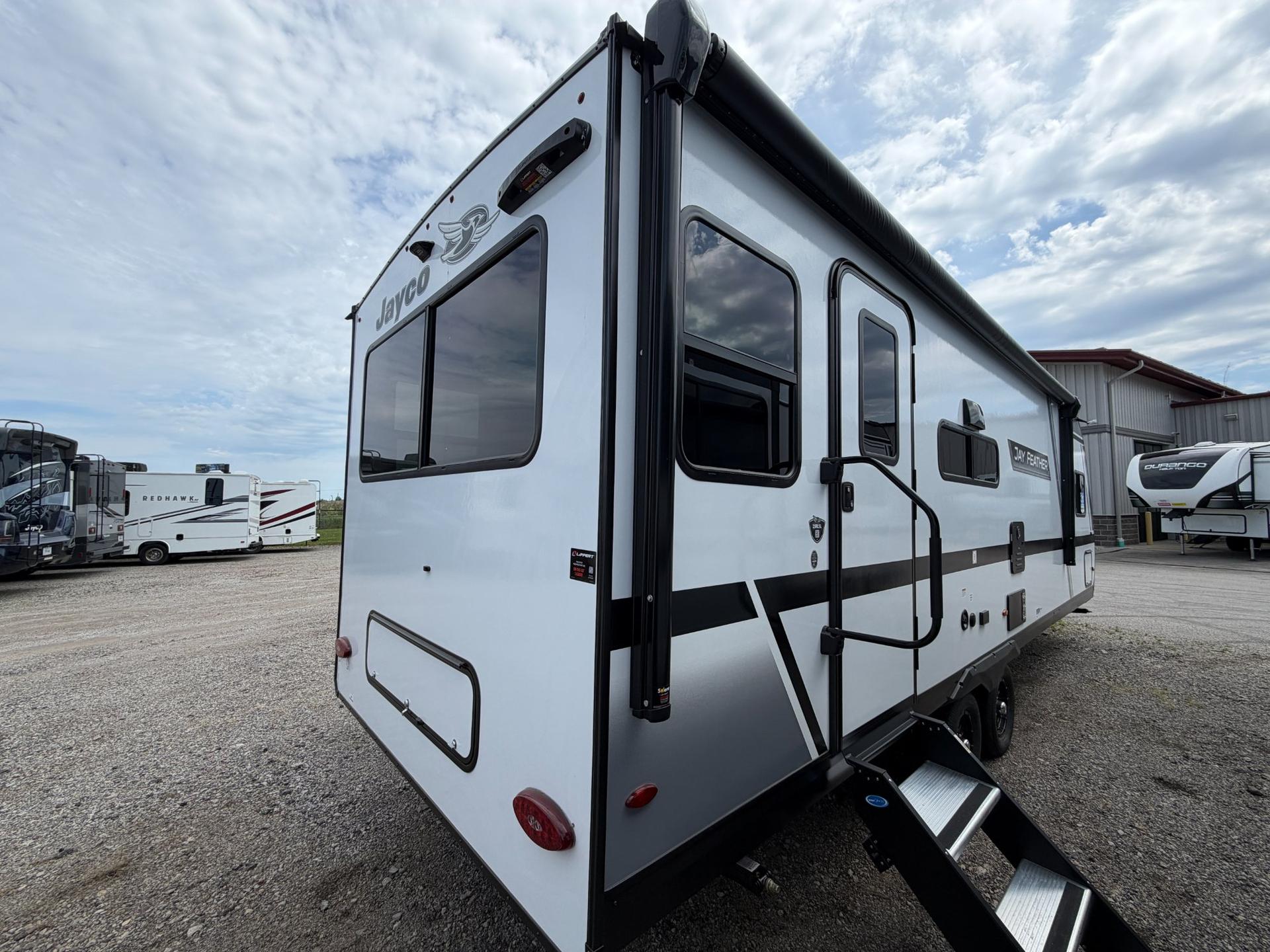 2027 Jayco 2027 Jayco Jay Feather SL - thumbnail 5