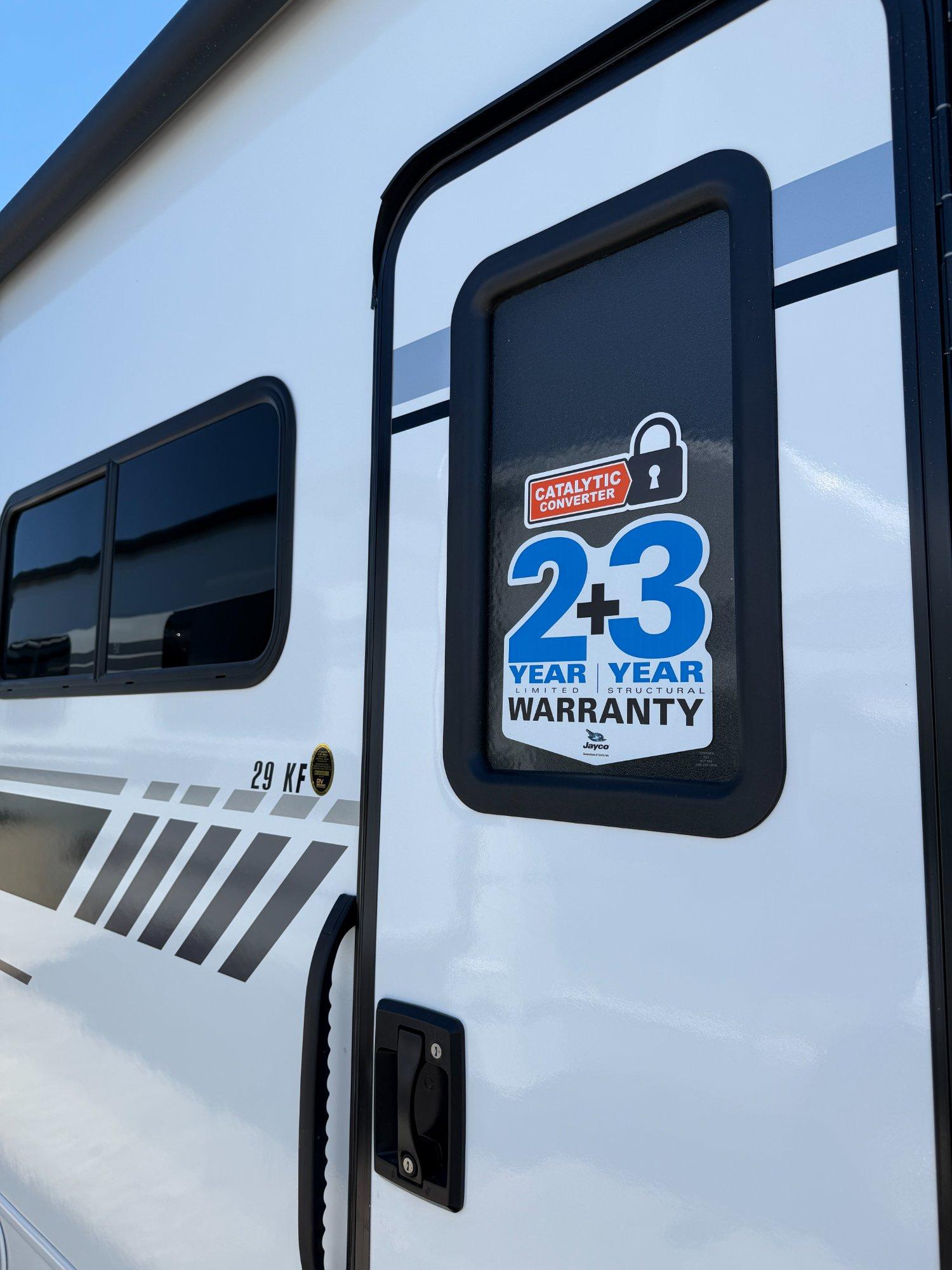 2027 Jayco 2027 Jayco Redhawk SE - thumbnail 3