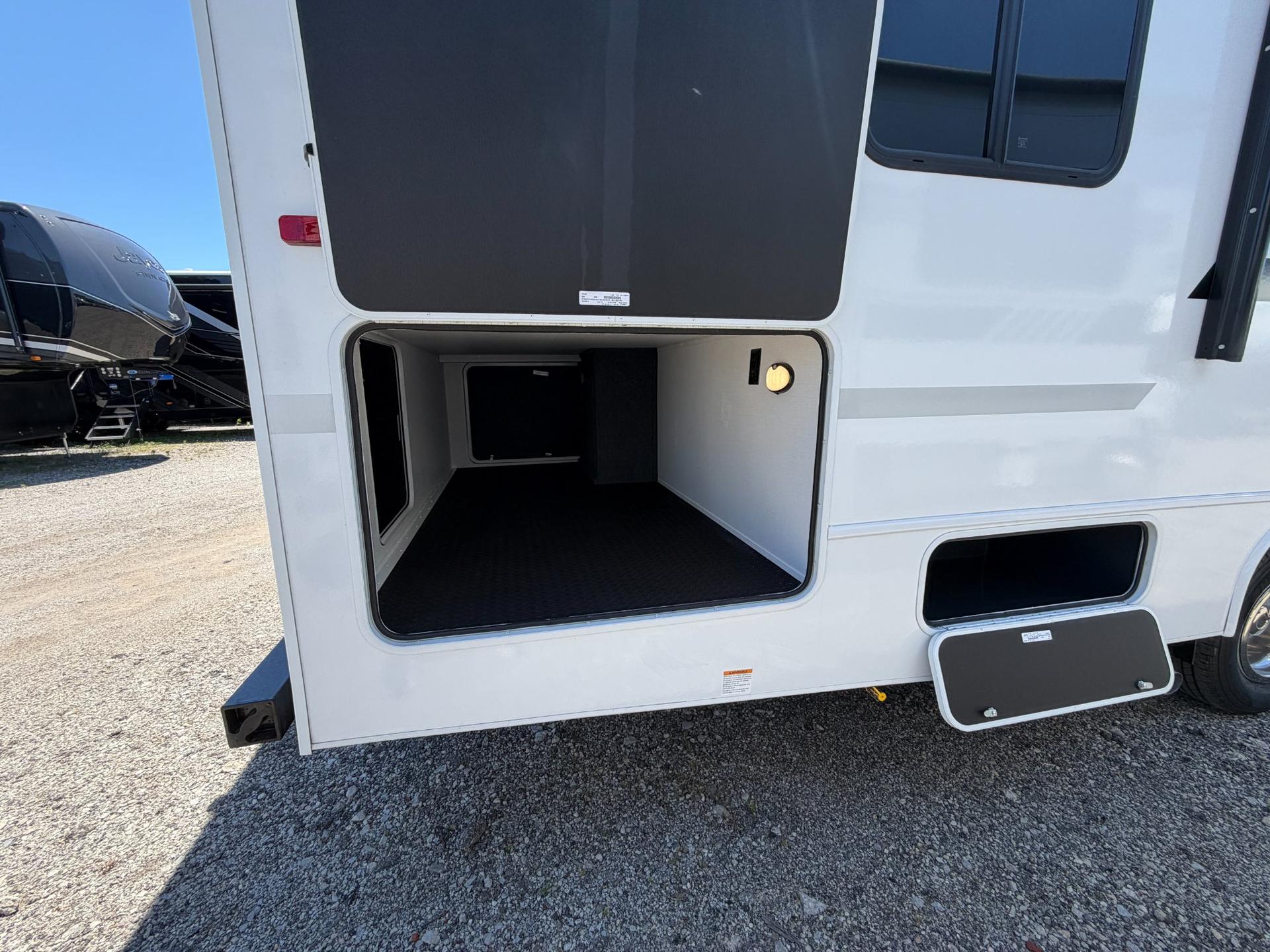 2027 Jayco 2027 Jayco Redhawk SE - thumbnail 5