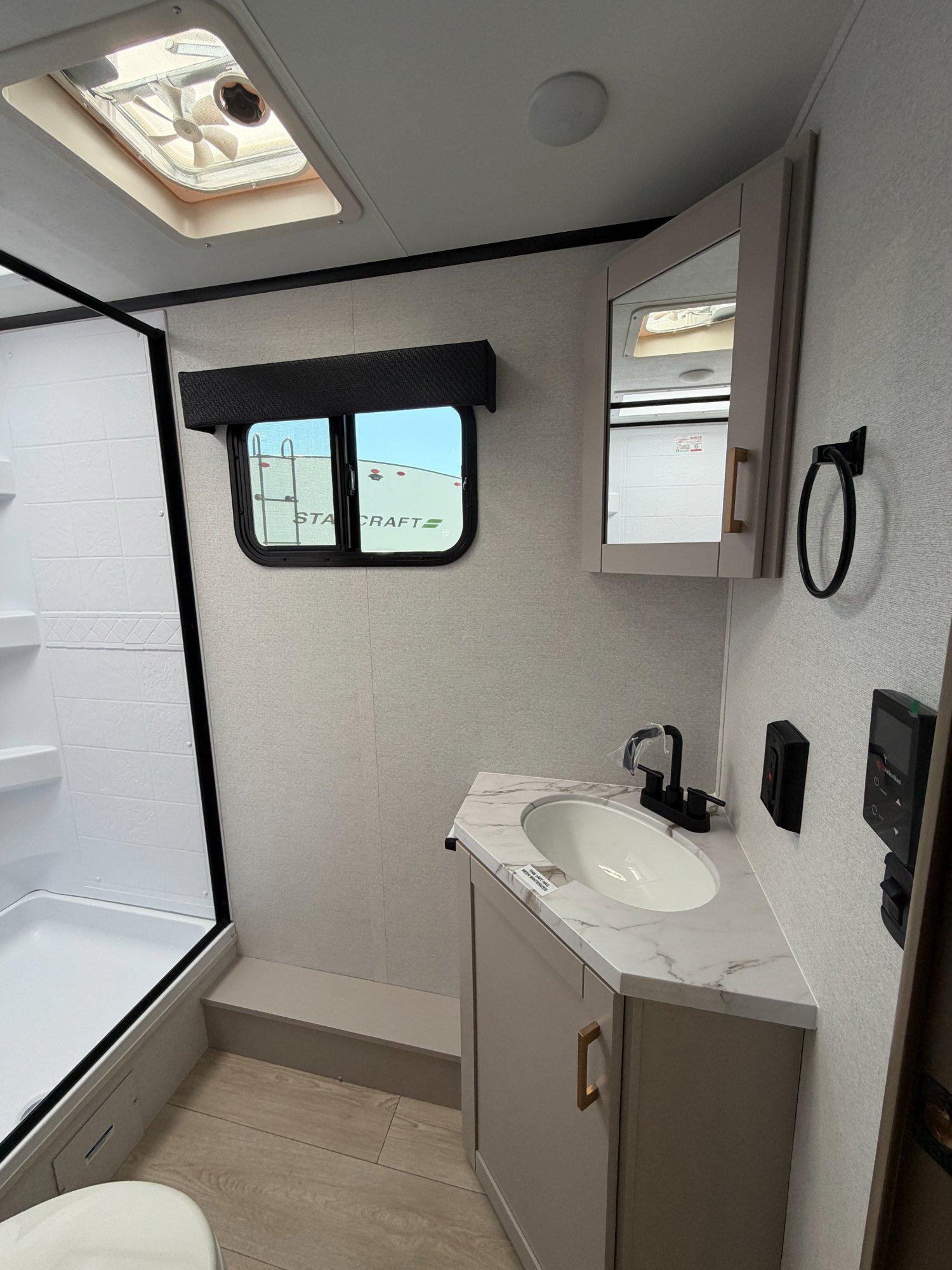 2027 Jayco 2027 Jayco Jay Feather Air - thumbnail 19