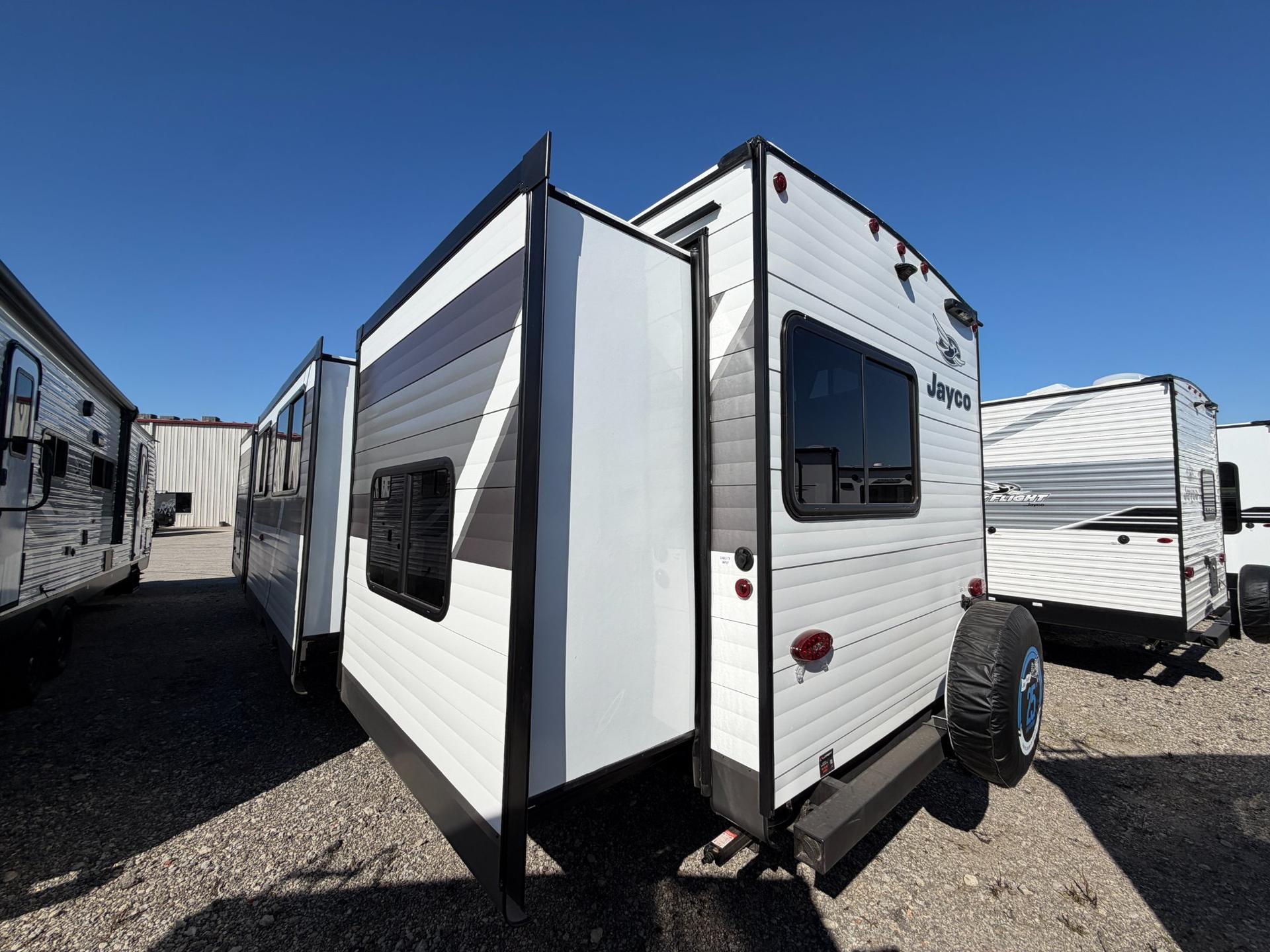 2027 Jayco 2027 Jayco Jay Flight - thumbnail 6