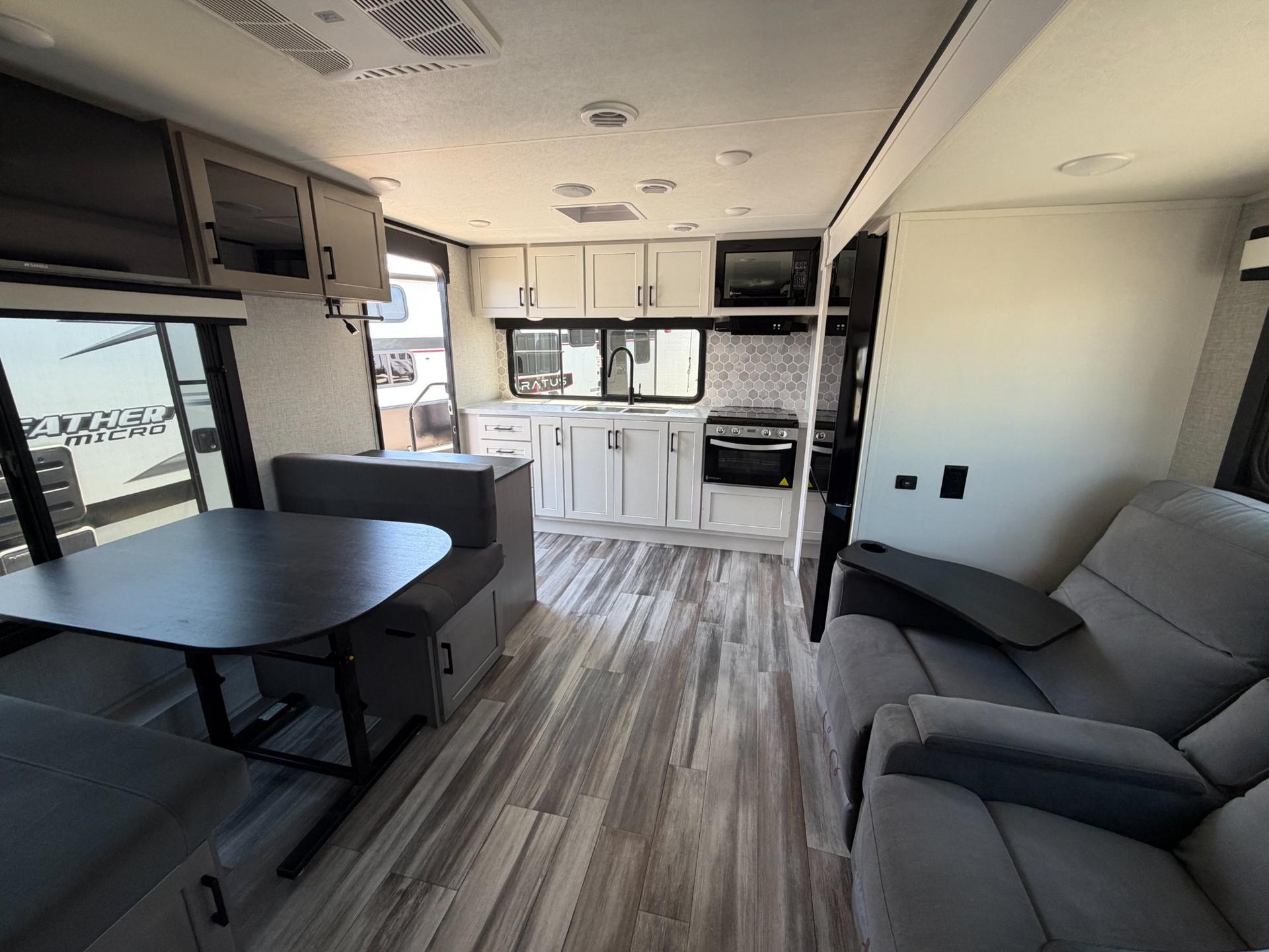2025 Jayco 2025 Jayco Jay Feather - thumbnail 10