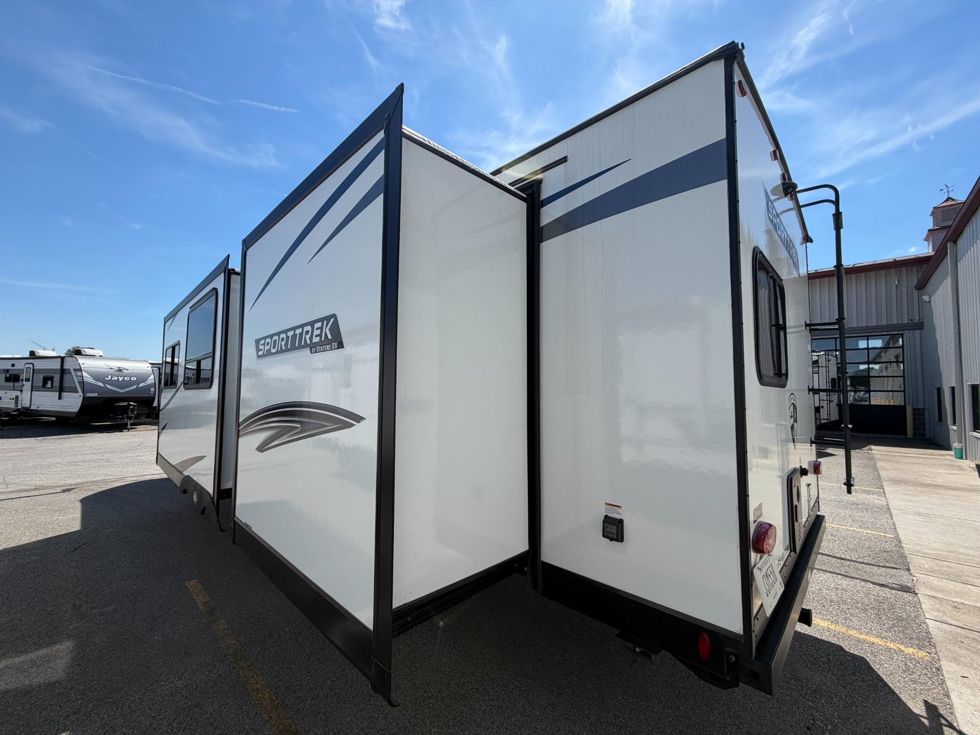 2024 Venture RV 2024 Venture RV SportTrek Touring - thumbnail 7