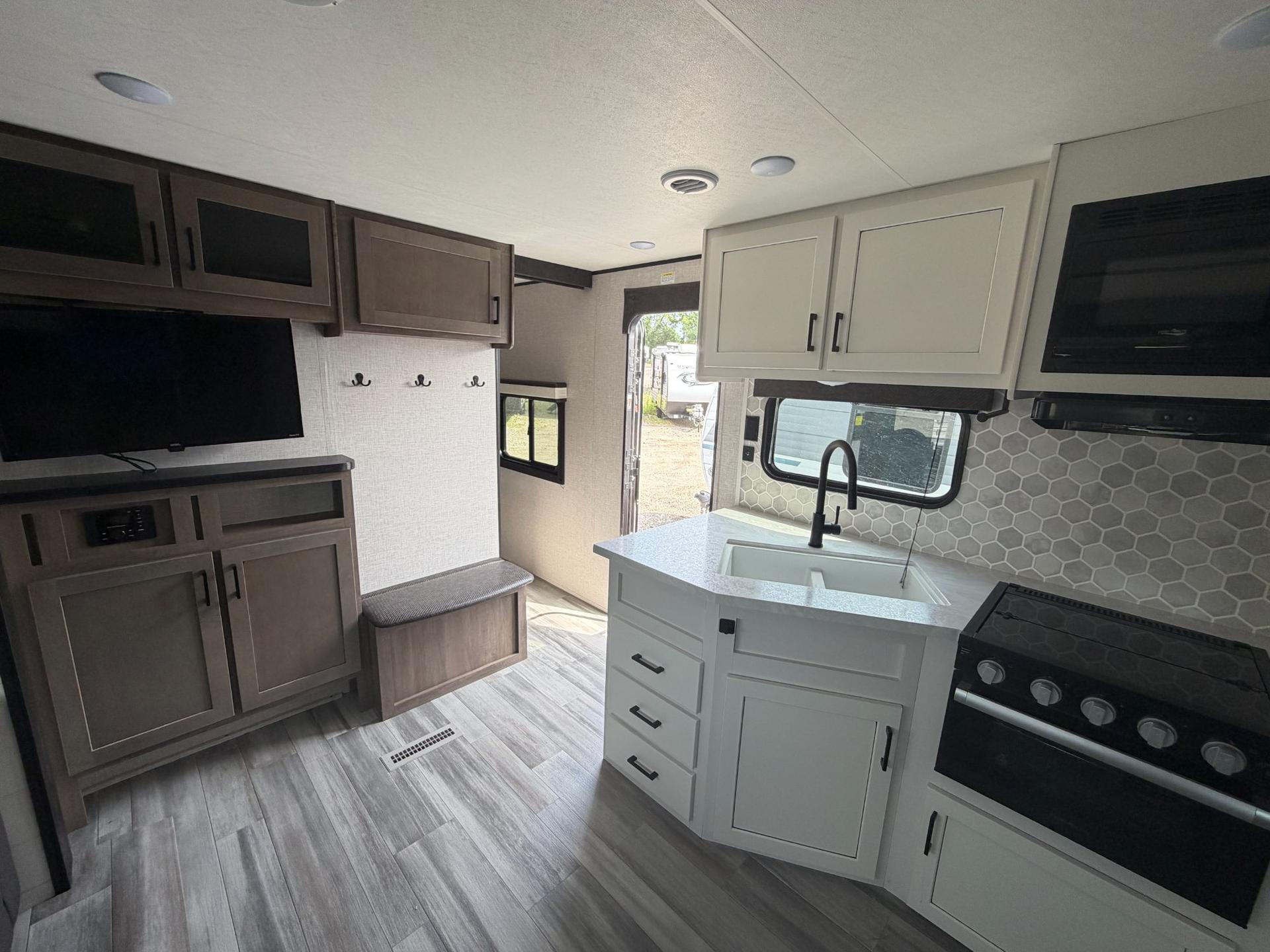 2024 Jayco 2024 Jayco Jay Flight - thumbnail 11