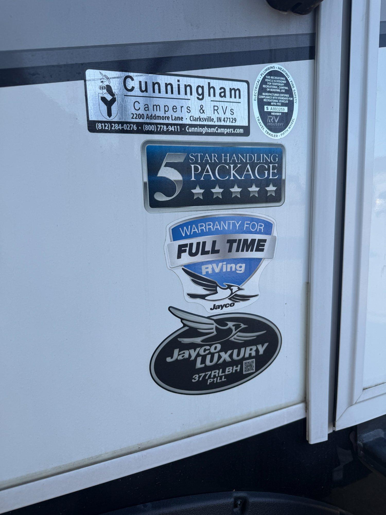 2023 Jayco 2023 Jayco North Point - thumbnail 4