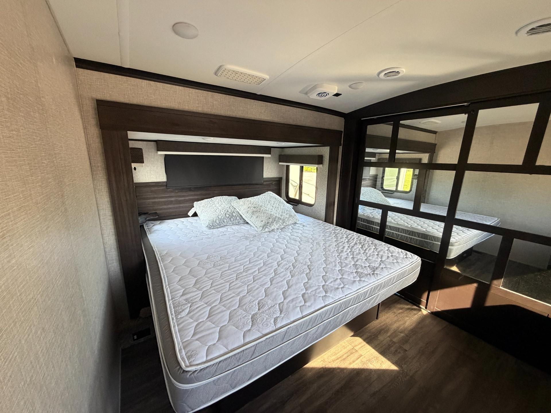 2023 Jayco 2023 Jayco North Point - thumbnail 20